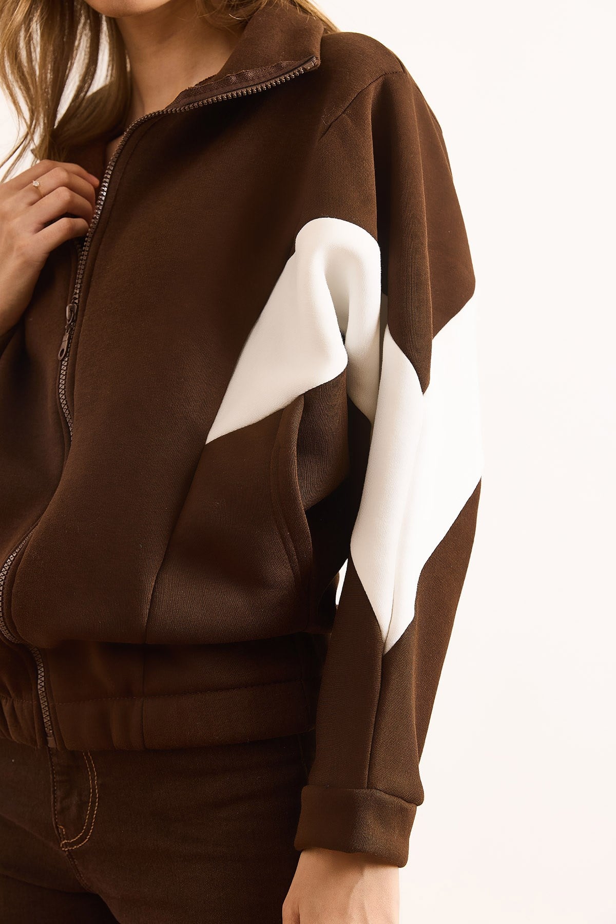 Fermuarlı Şardonlu Oversize Bloklu Sweatshirt Acı Kahve