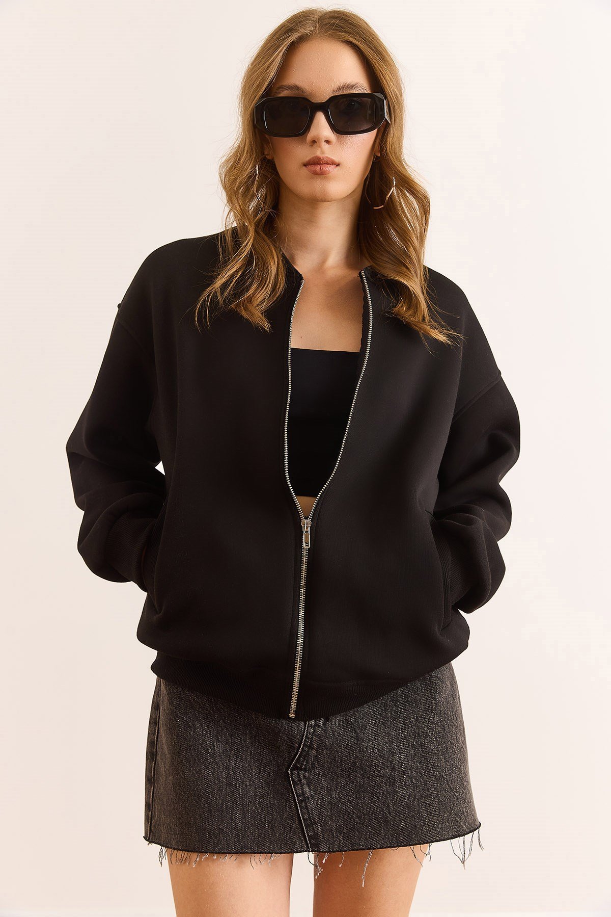 Fermuarlı Yan Cepli Şardonlu Kalın Kolej Sweatshirt Siyah