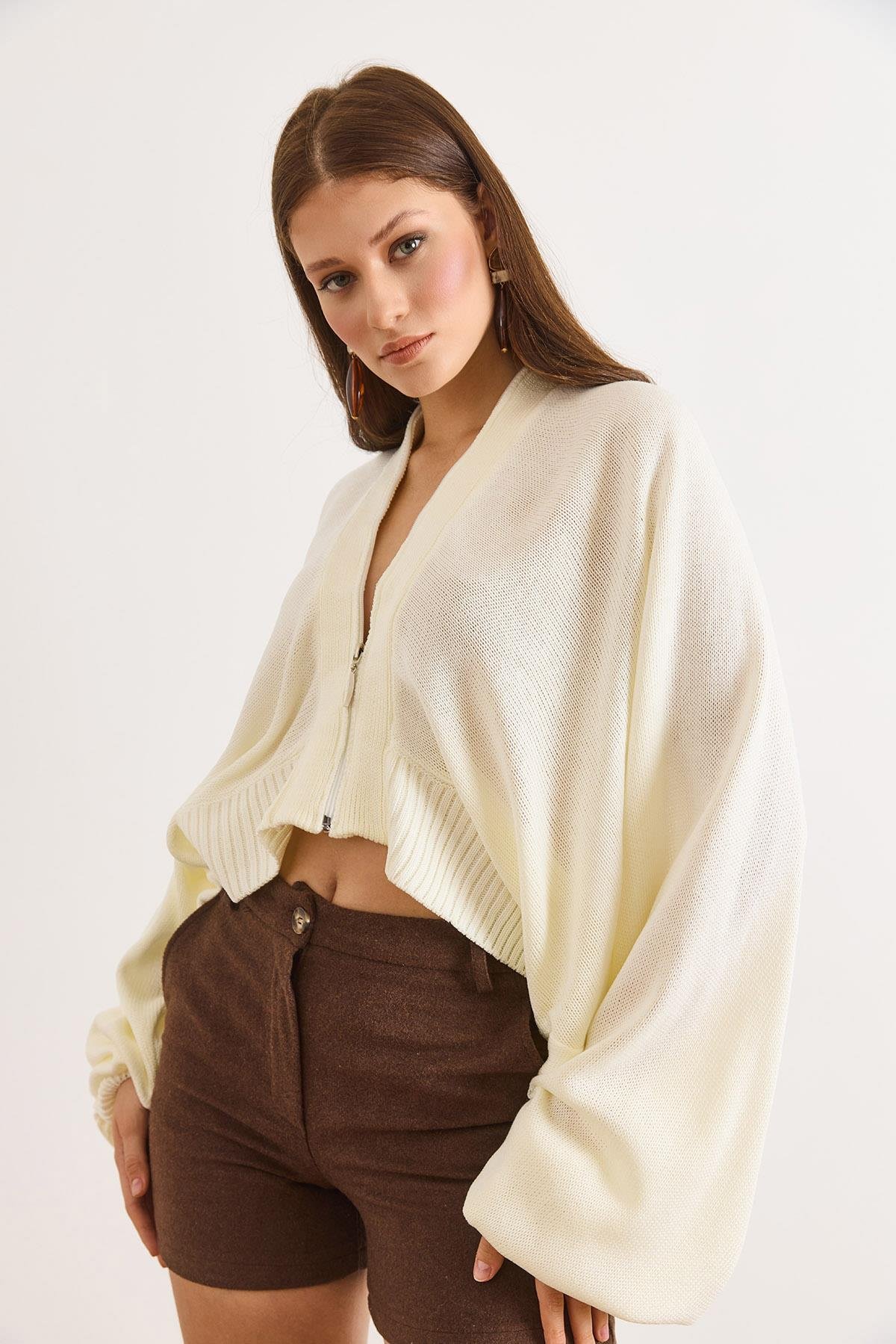 Fermuarlı Yarasa Loose Fit Hırka Ekru