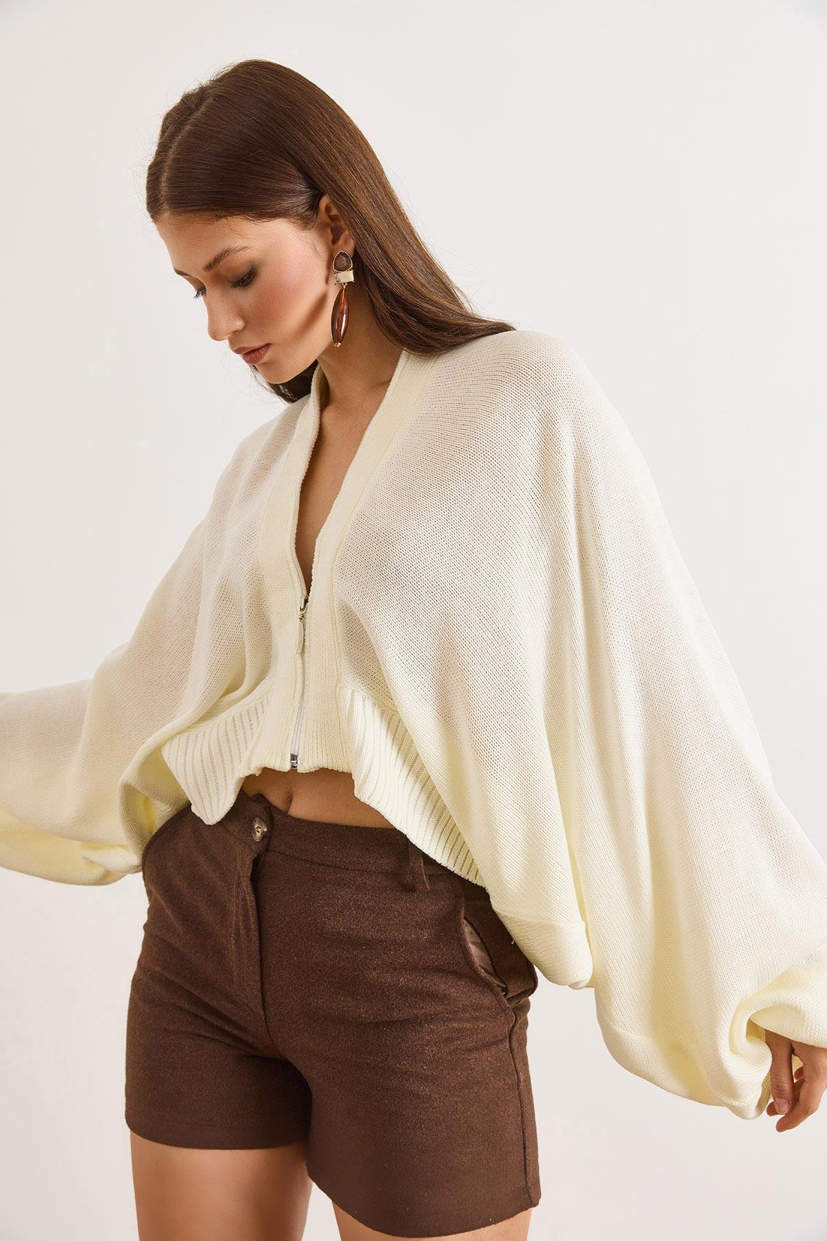 Fermuarlı Yarasa Loose Fit Hırka Ekru