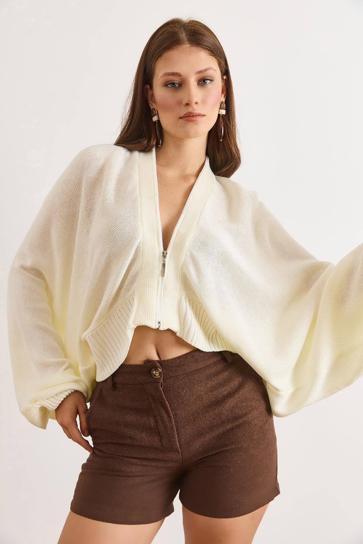 Fermuarlı Yarasa Loose Fit Hırka Ekru