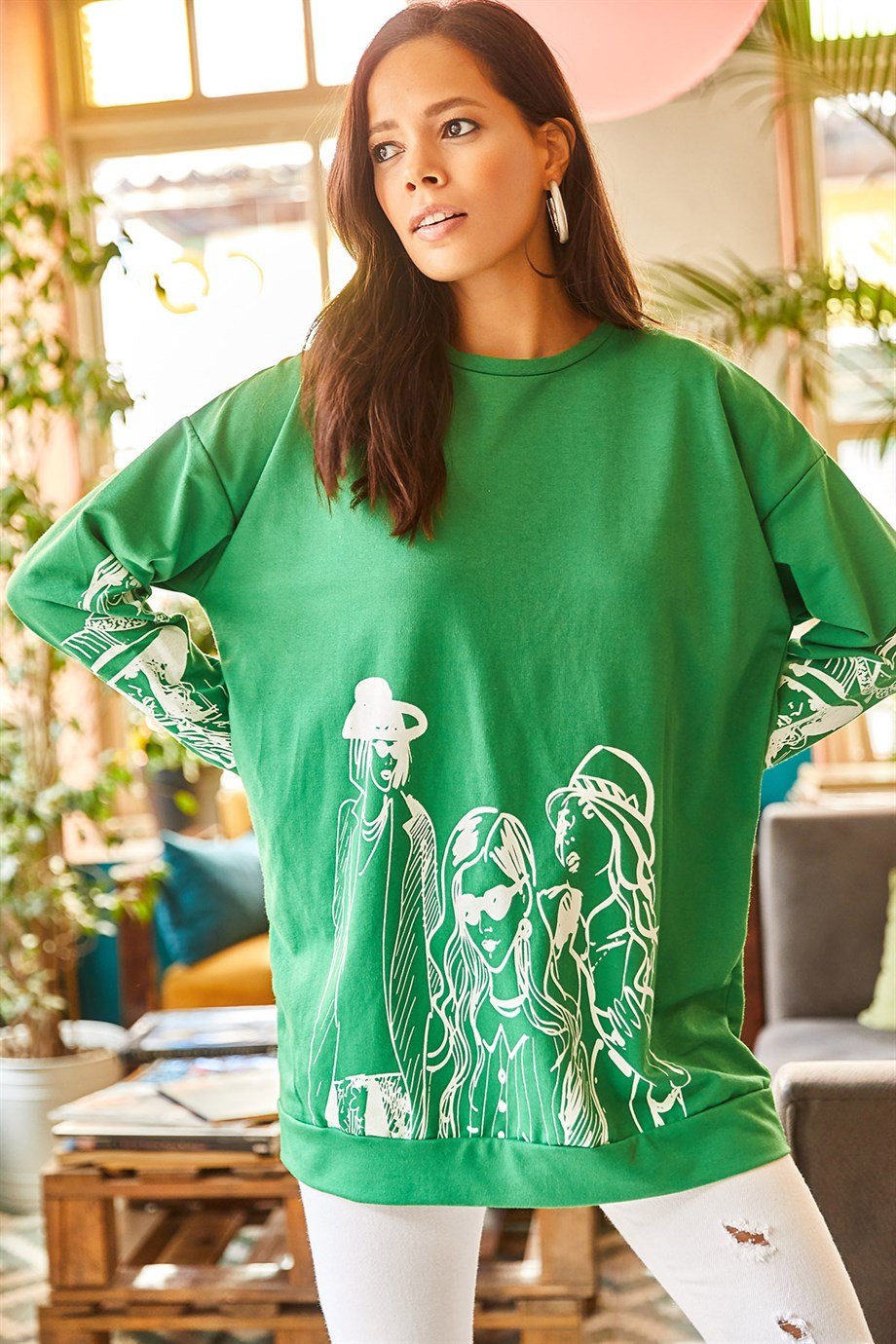 Figürlü Oversize Sweatshirt Çimen Yeşili