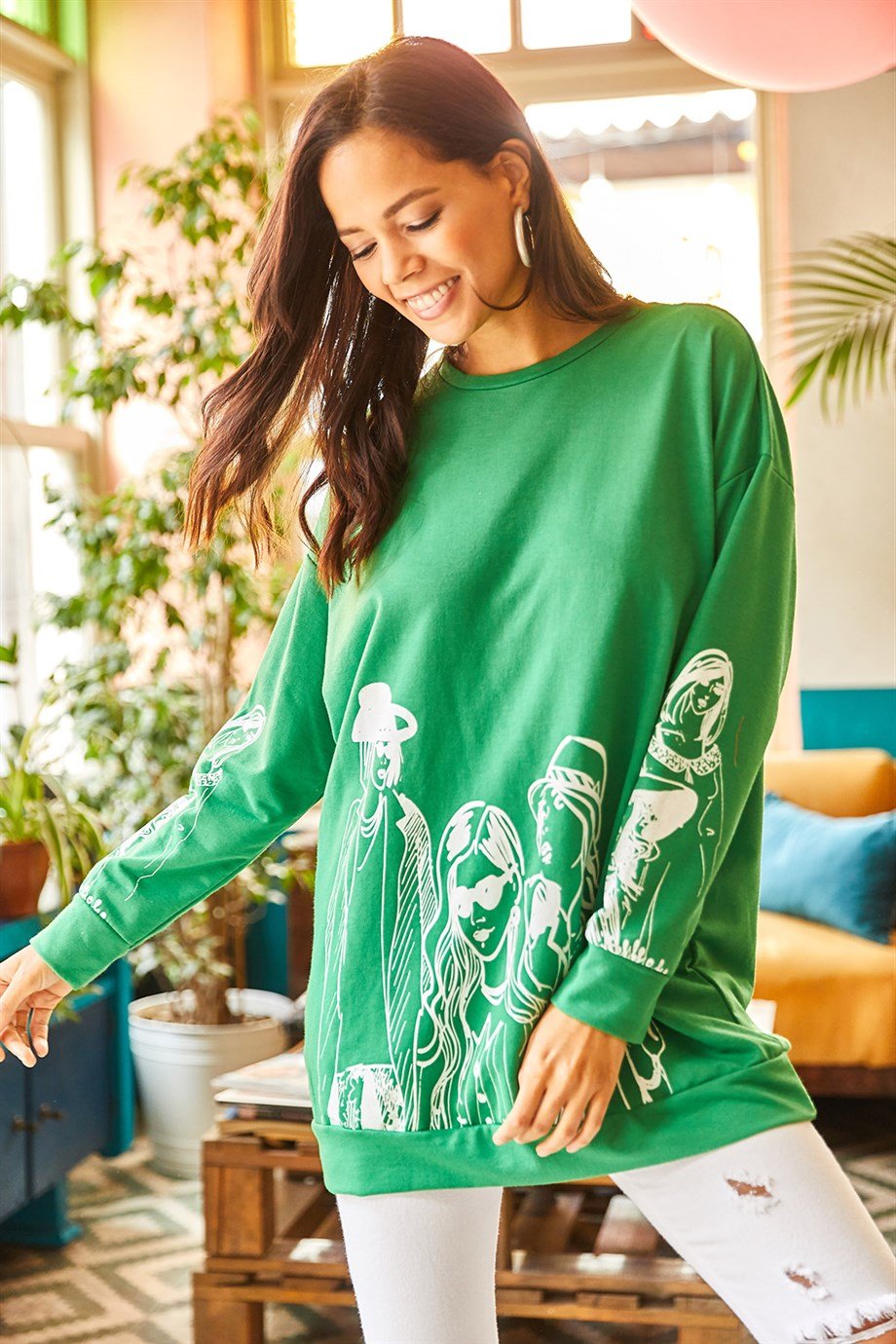 Figürlü Oversize Sweatshirt Çimen Yeşili