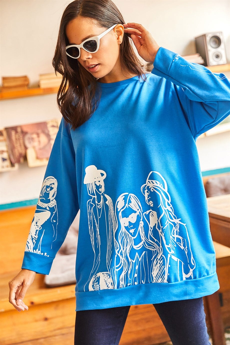 Figürlü Oversize Sweatshirt Mavi