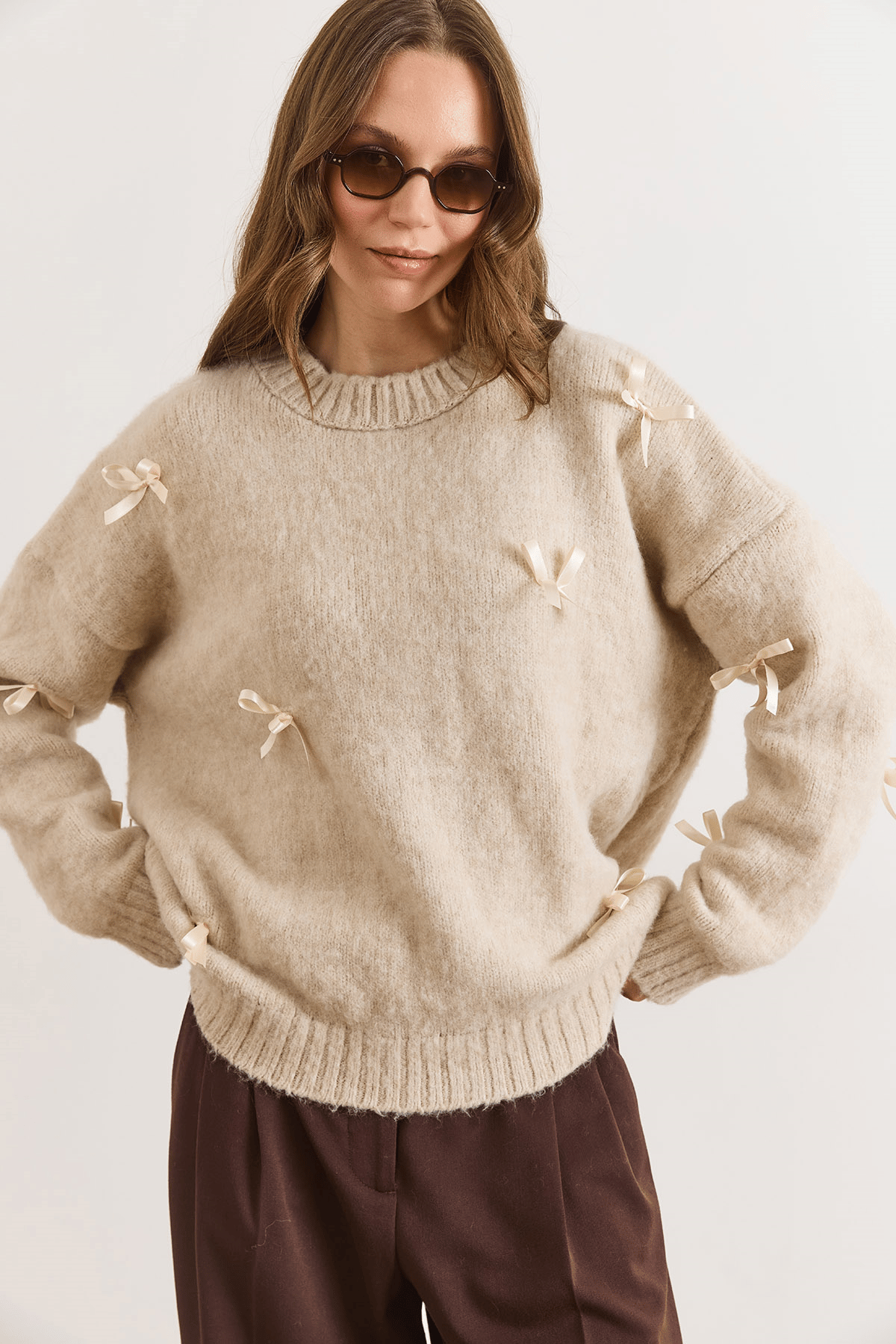 Fiyonk Detaylı Şardonlu Loose Fit Triko Kazak Taş