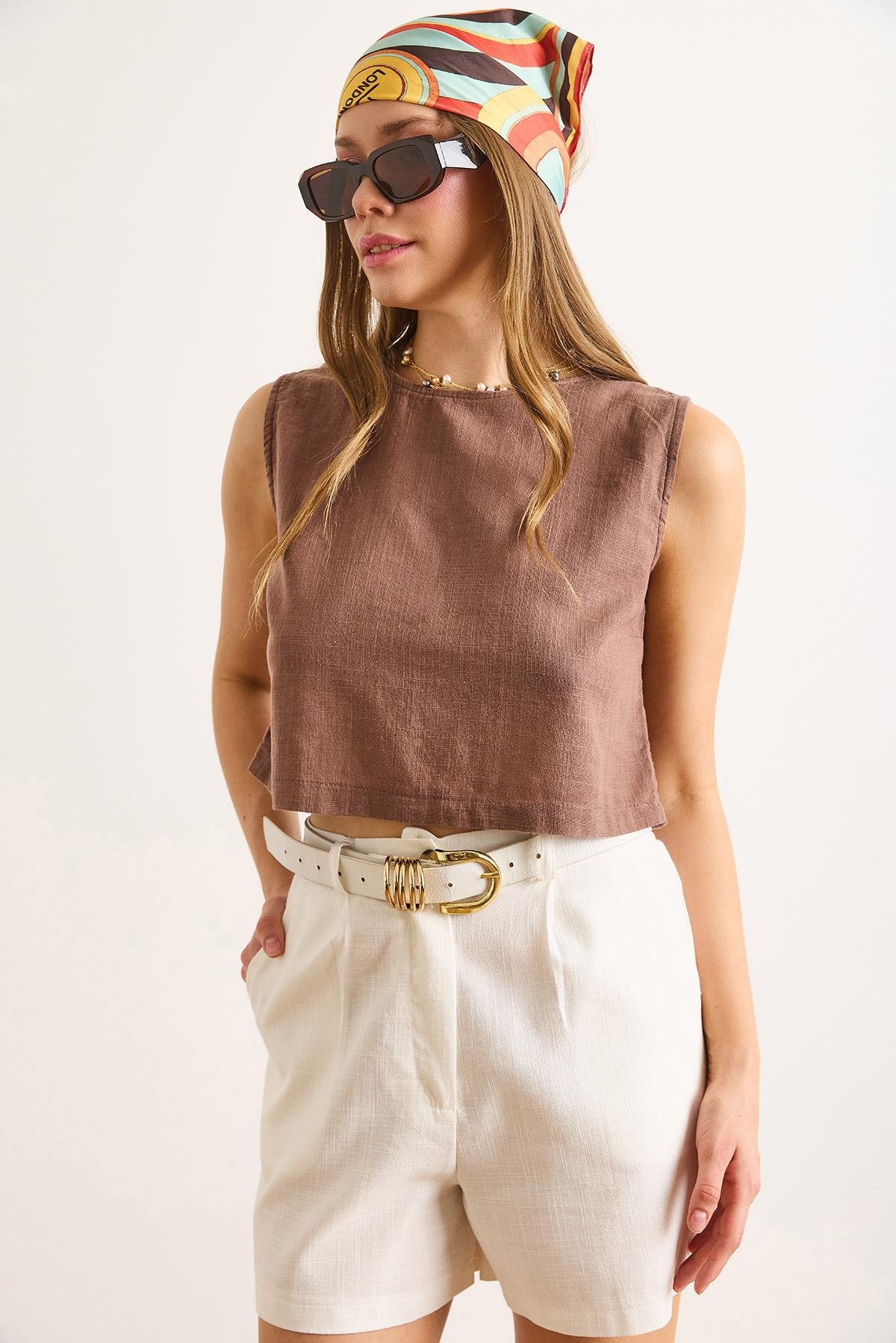 Flam Keten Crop Bluz Kahverengi