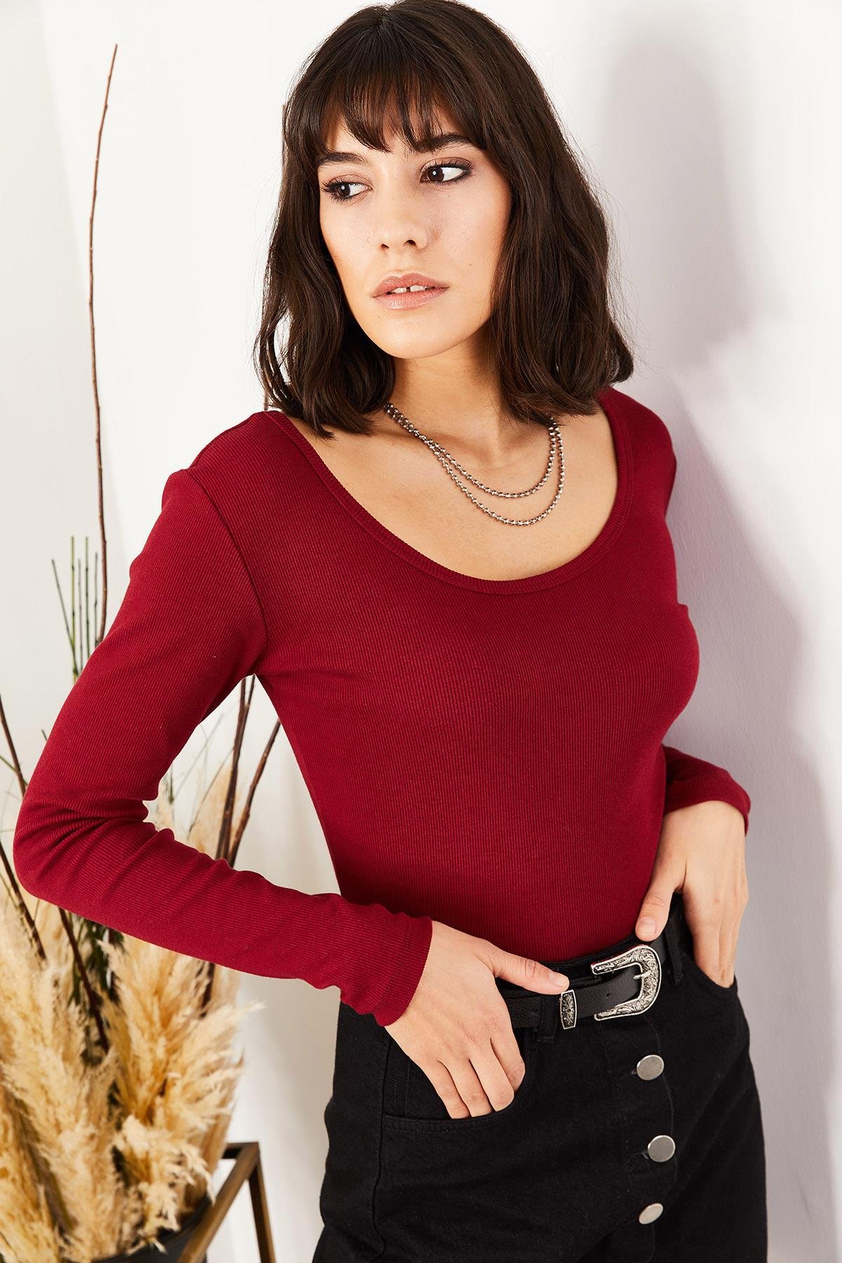 Geniş Yakalı Kaşkorse Bluz Bordo