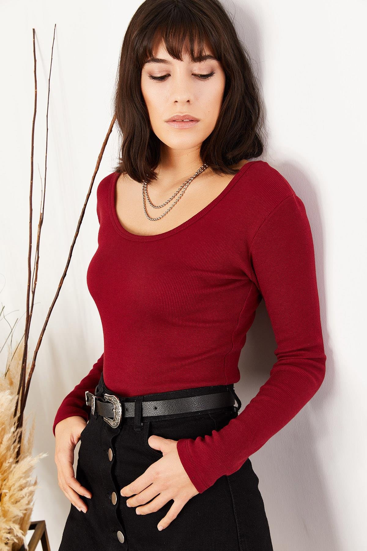 Geniş Yakalı Kaşkorse Bluz Bordo