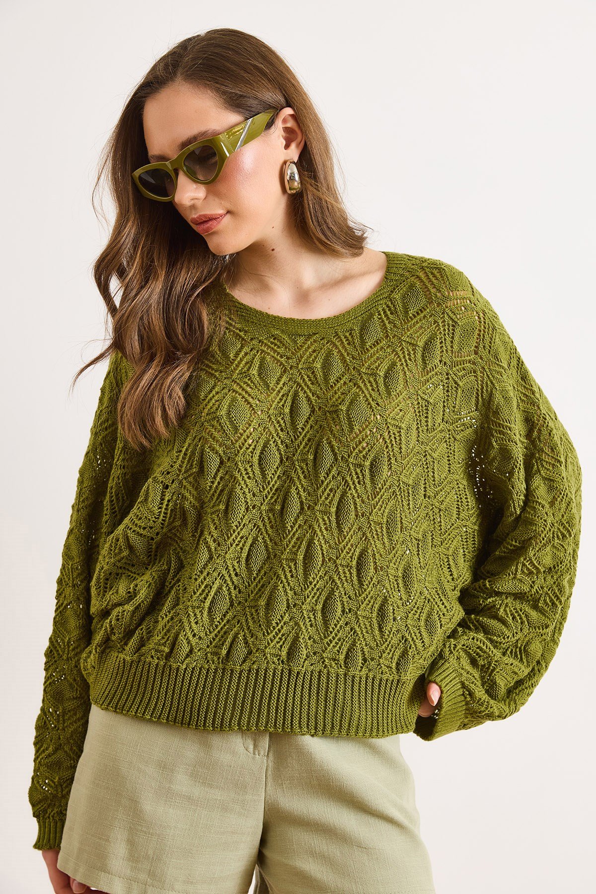 Geometrik Detaylı Loose Fit Mevsimlik Triko Bluz Yağ Yeşili