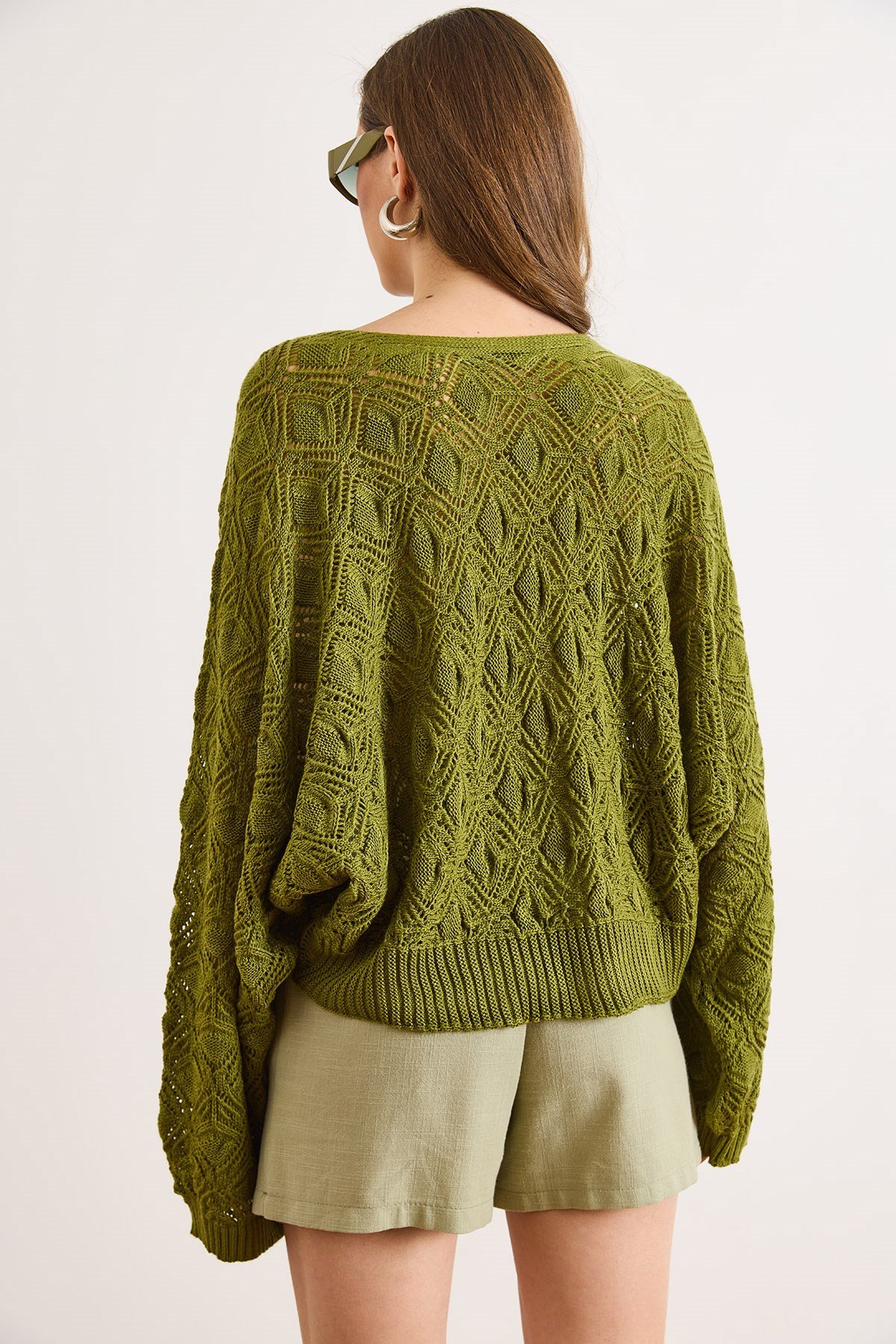 Geometrik Detaylı Loose Fit Mevsimlik Triko Bluz Yağ Yeşili