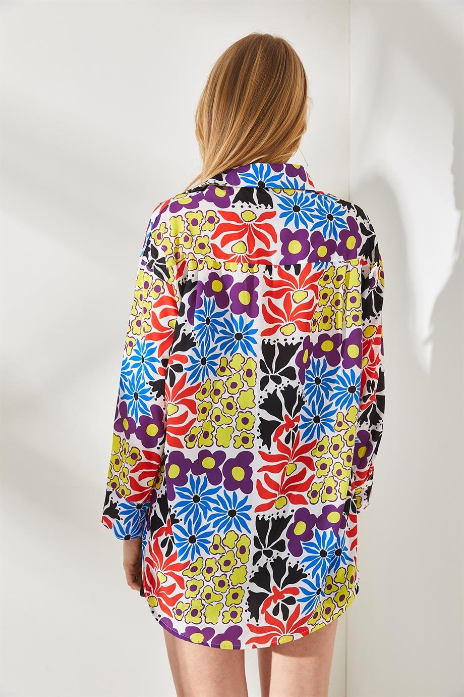 Gizli Patlı Oversize Krep Gömlek Patch Çok Renkli