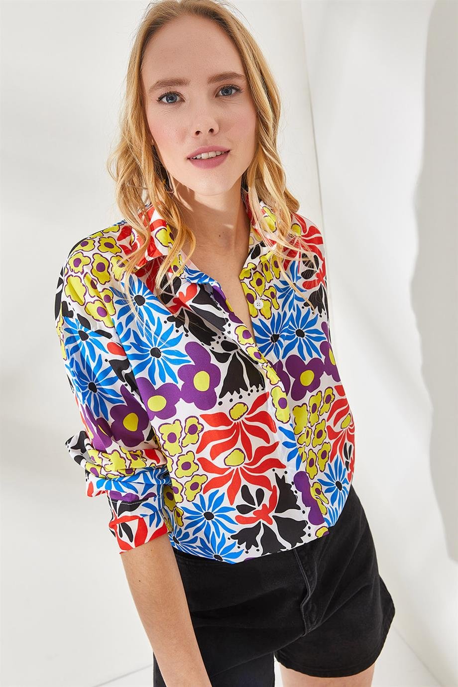Gizli Patlı Oversize Krep Gömlek Patch Çok Renkli