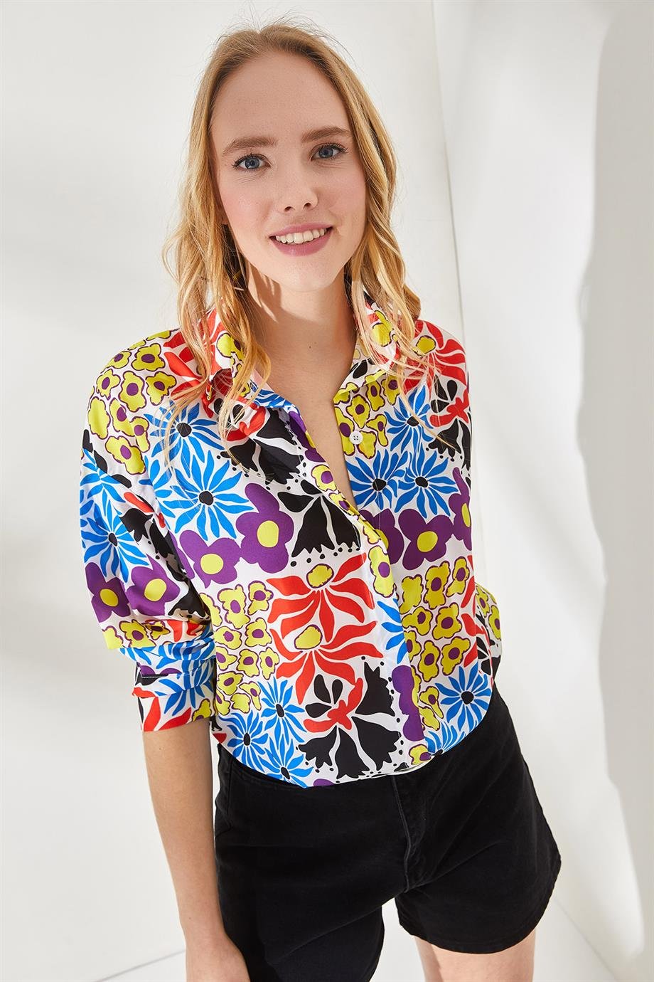 Gizli Patlı Oversize Krep Gömlek Patch Çok Renkli
