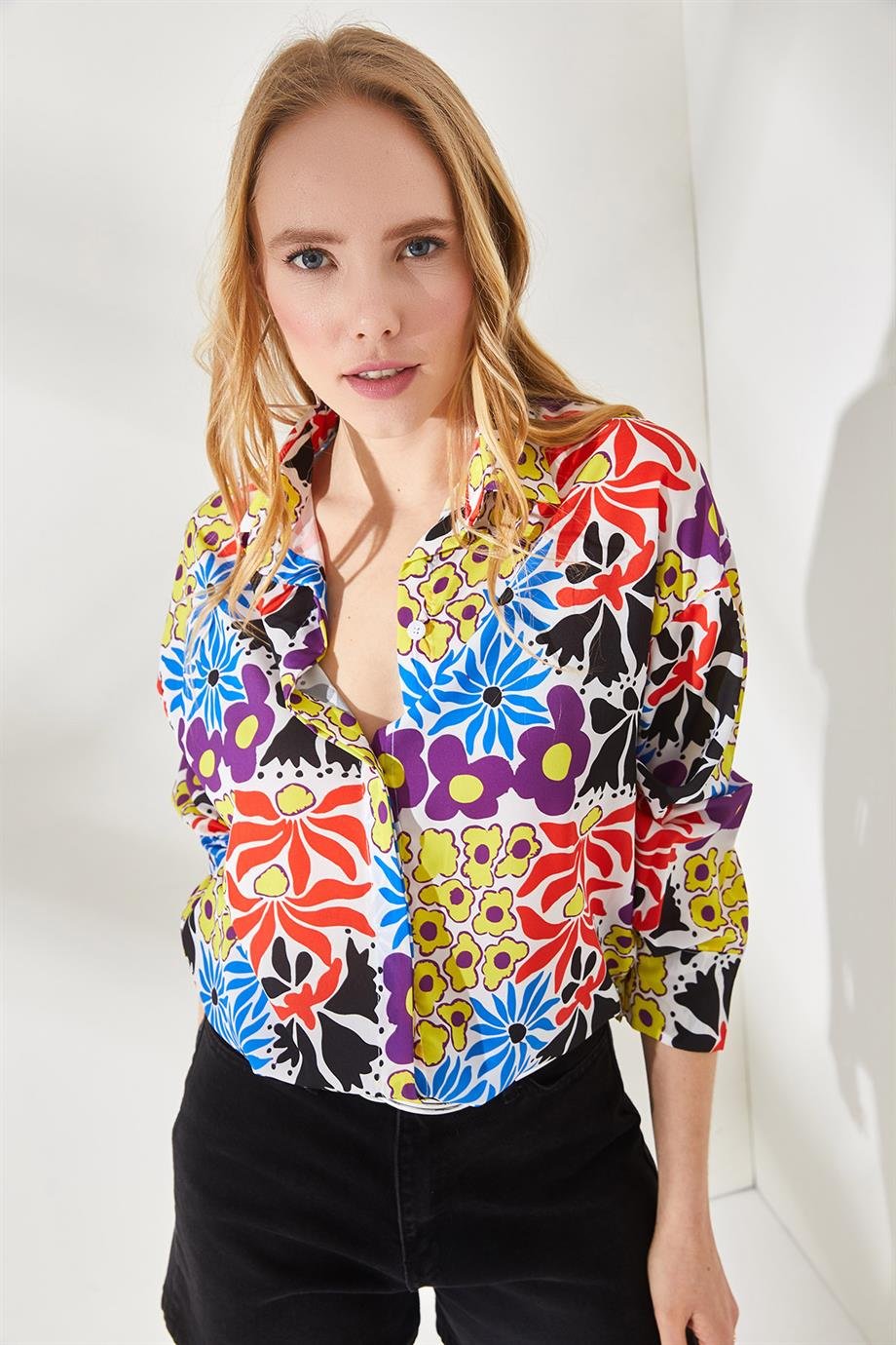 Gizli Patlı Oversize Krep Gömlek Patch Çok Renkli