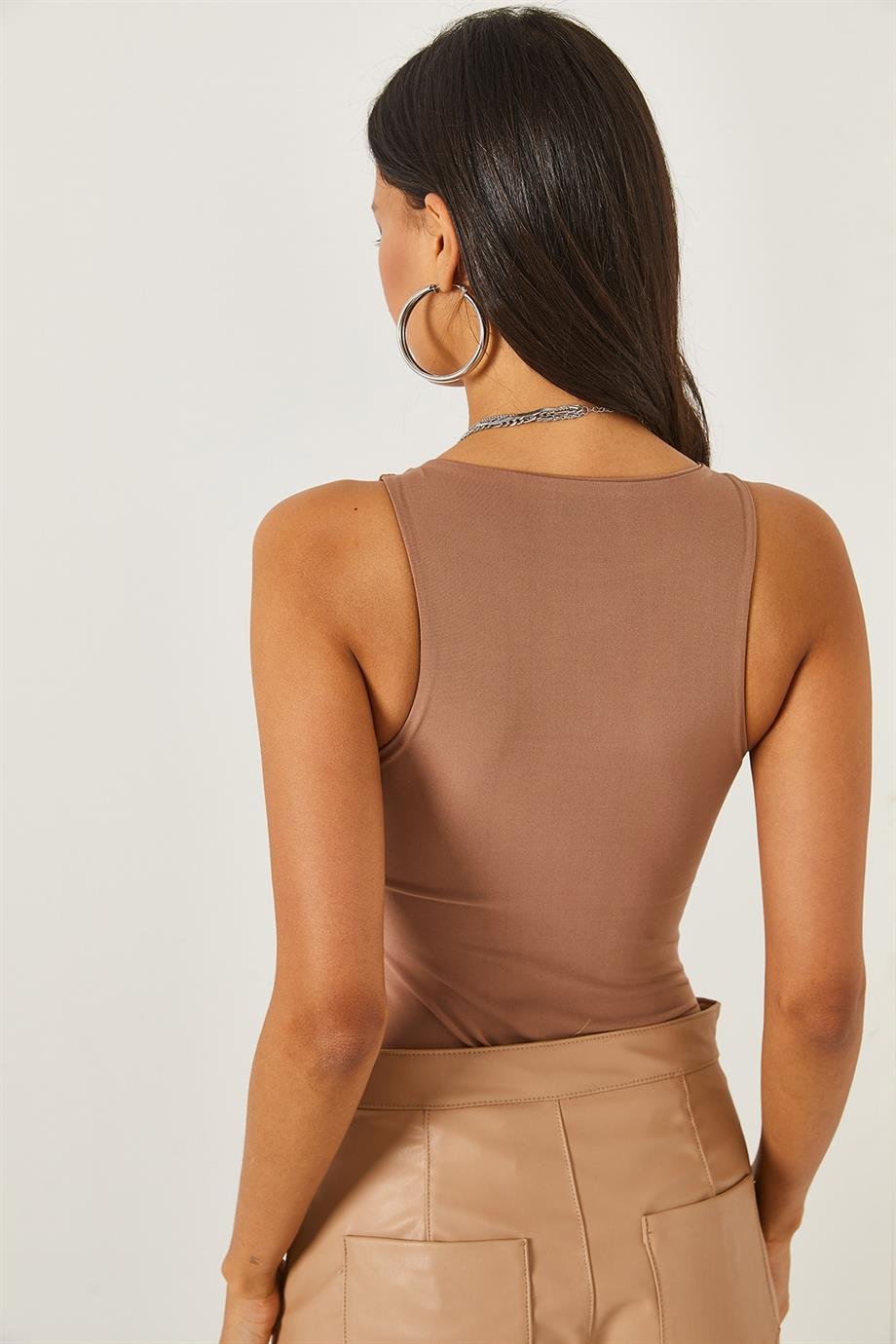 Göğüs Ek Parçalı Altı Çıtçıtlı Bodysuit Camel