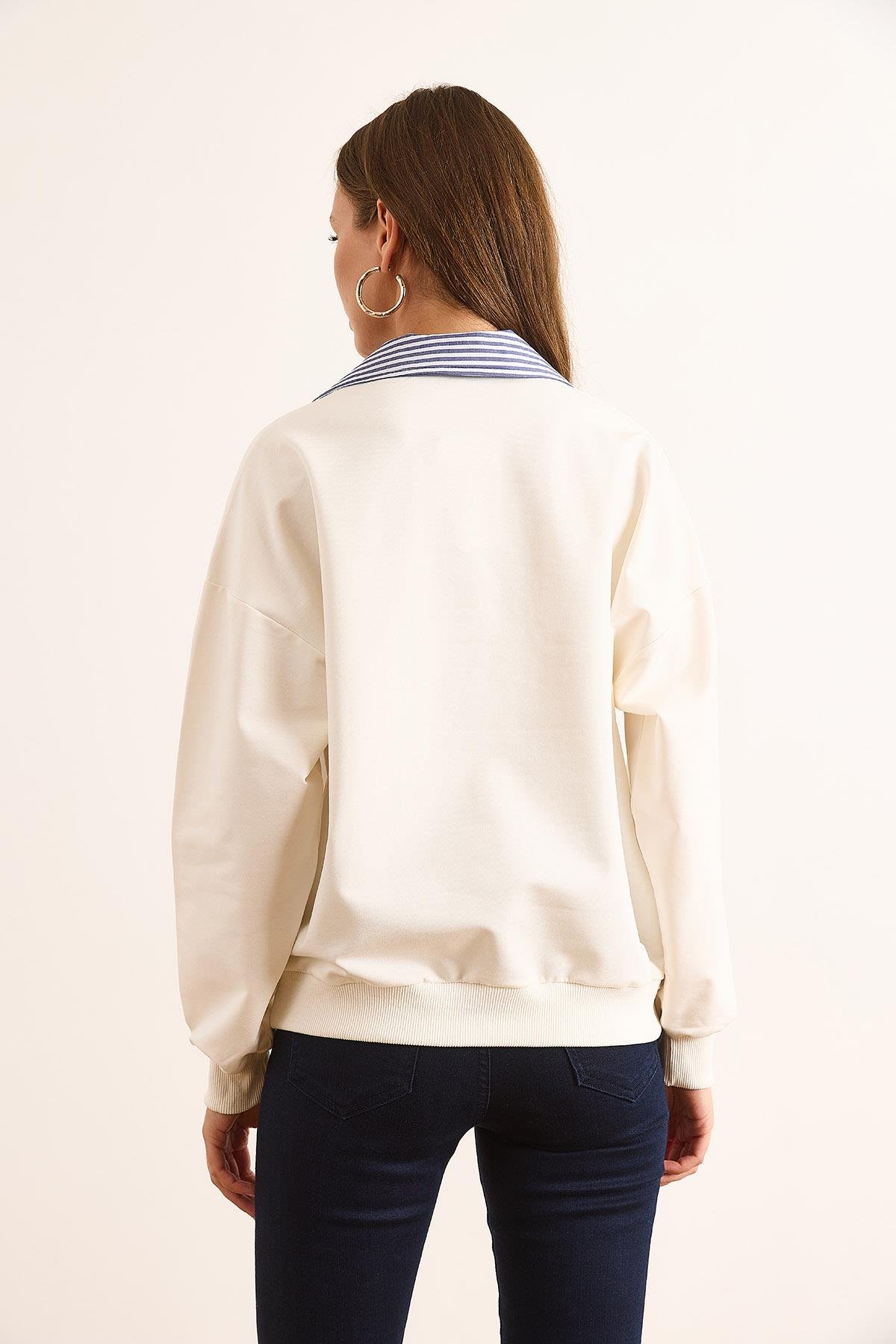 Gömlek Yaka Çizgi Garnili Oversize Sweatshirt Beyaz Lacivert