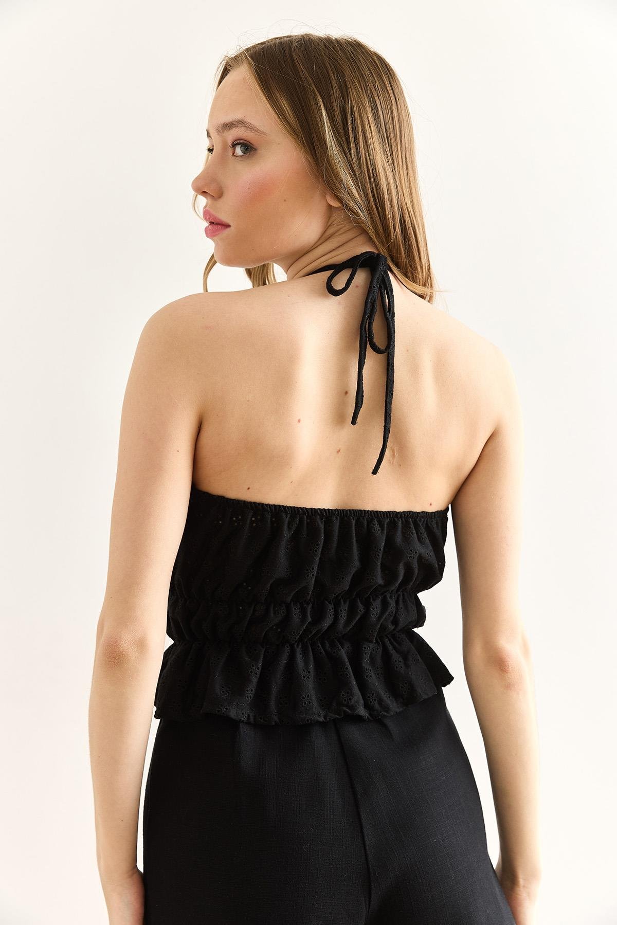Halter Yaka Beli Lastikli Fisto Bluz Siyah