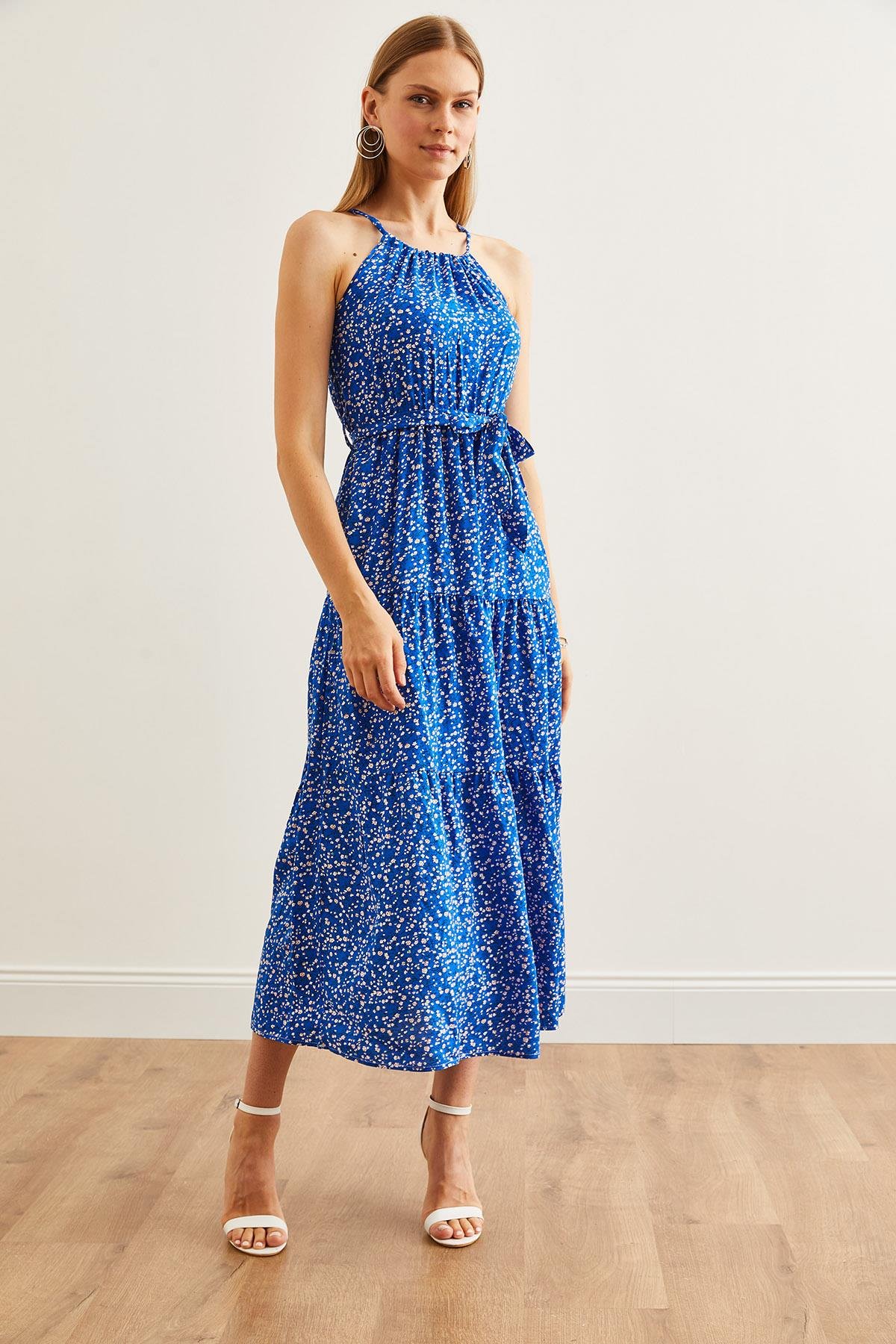 Halter Yaka Kuşaklı Dokuma Viscon Elbise Minik Çiçek Mavi