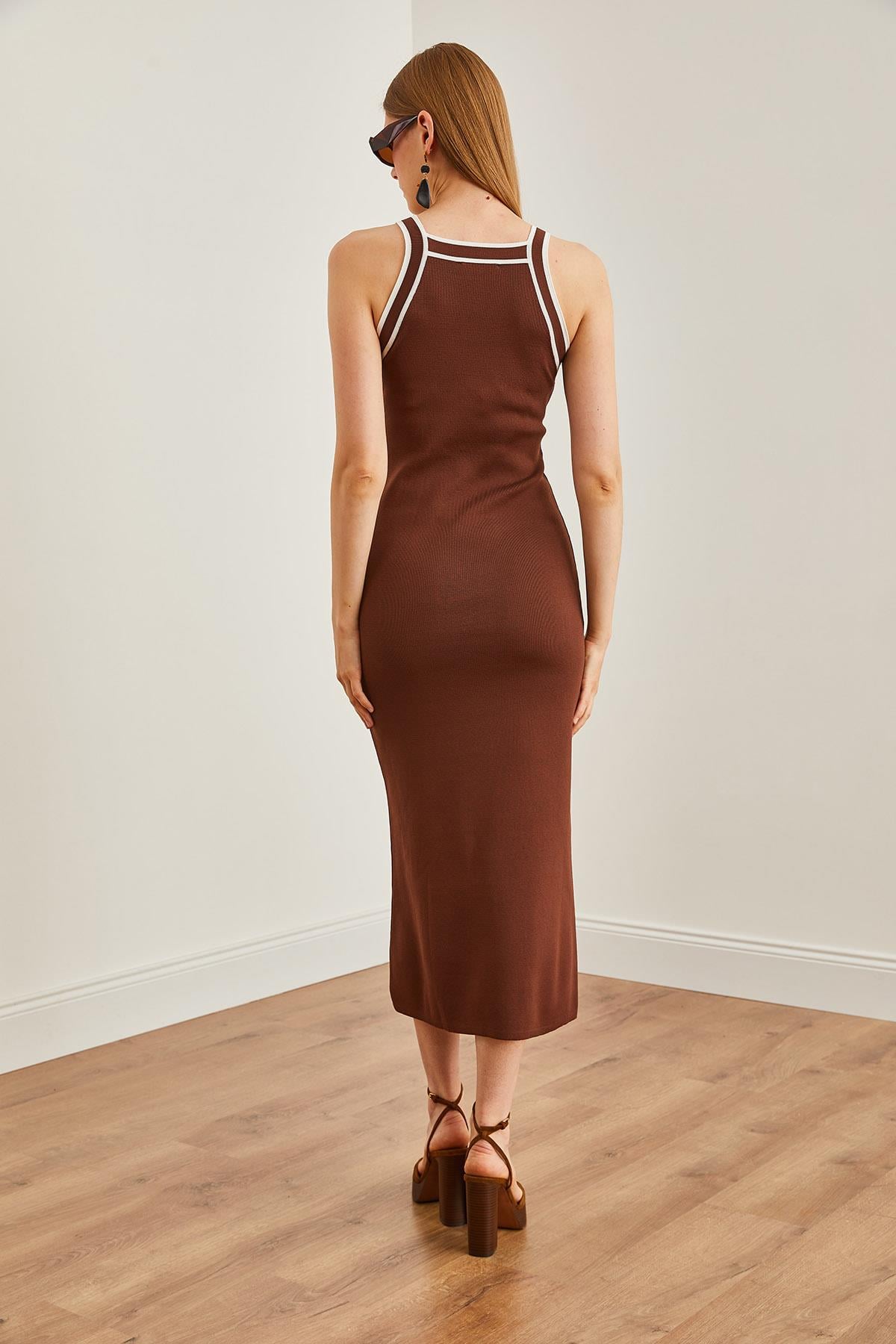 Halter Yaka Maxi Triko Elbise Acı Kahve