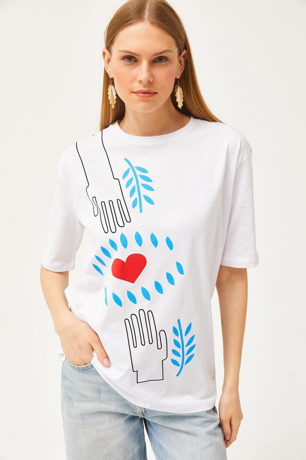 Hand Heart Baskılı Rahat Kalıp Tişört Ekru