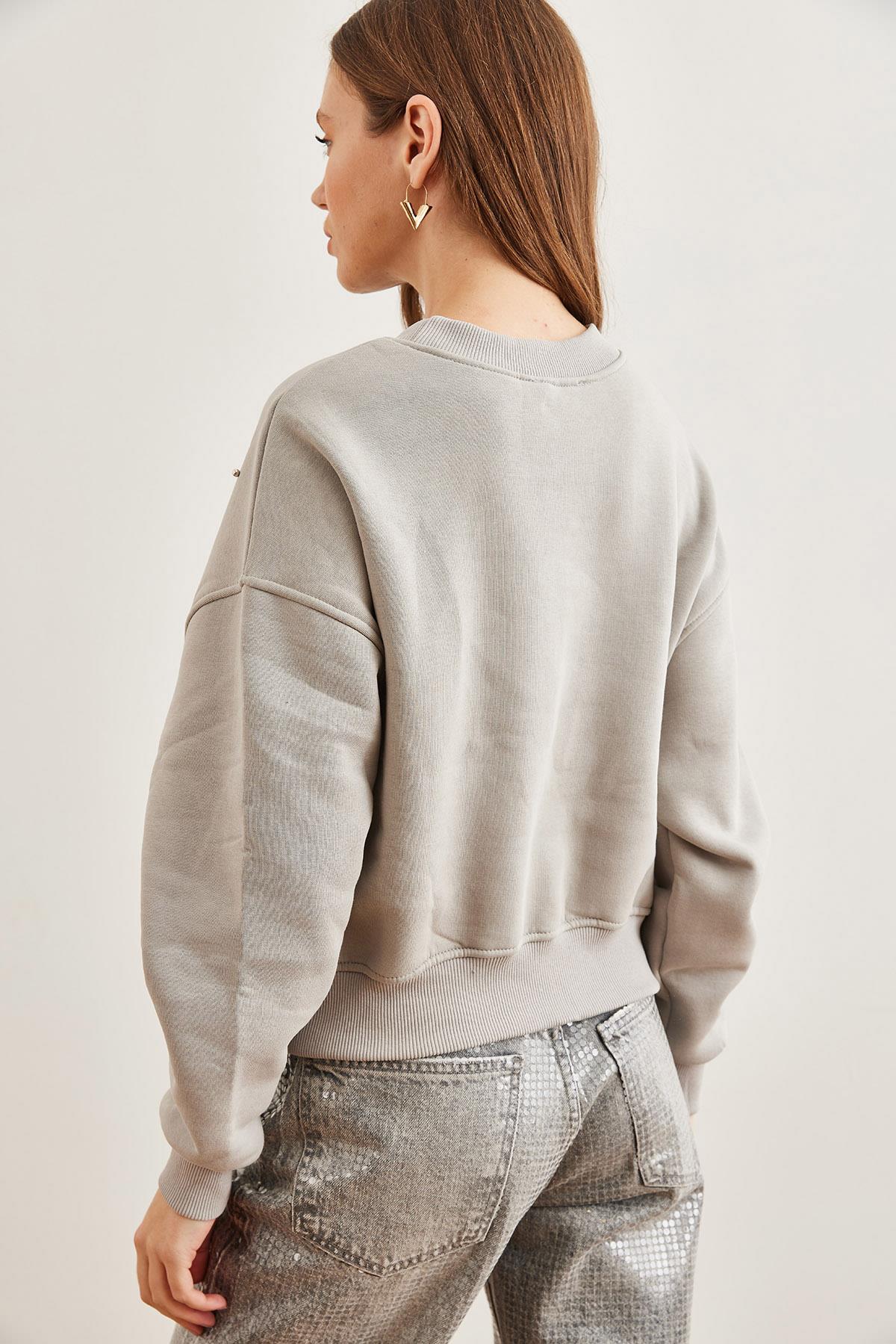 İnci Detaylı Şardonlu Crop Kalın Sweatshirt Yunus Gri