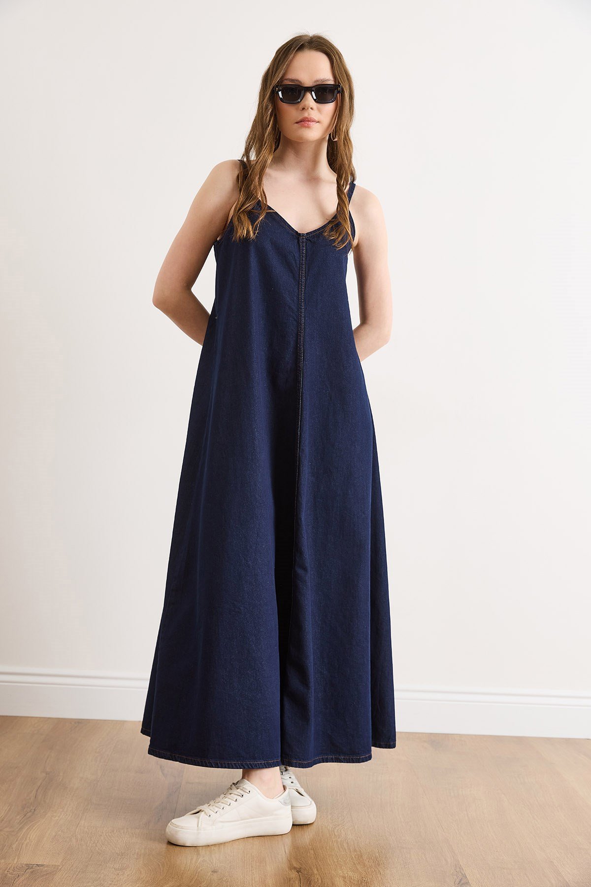 İp Askılı Maksi A Form Denim Elbise Lacivert