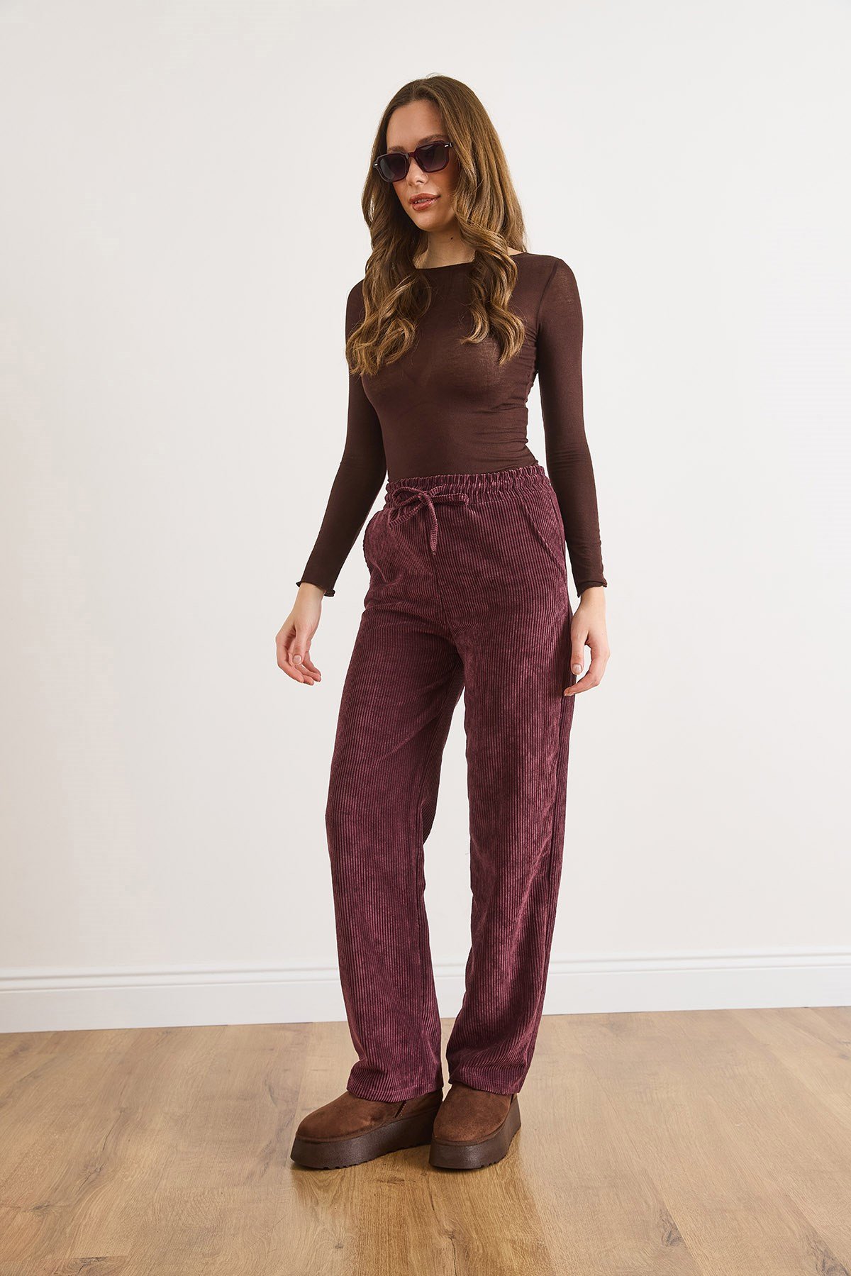 Kadife Cepli Beli Lastikli Kalın Fitilli  Wide Leg Pantolon Bordo