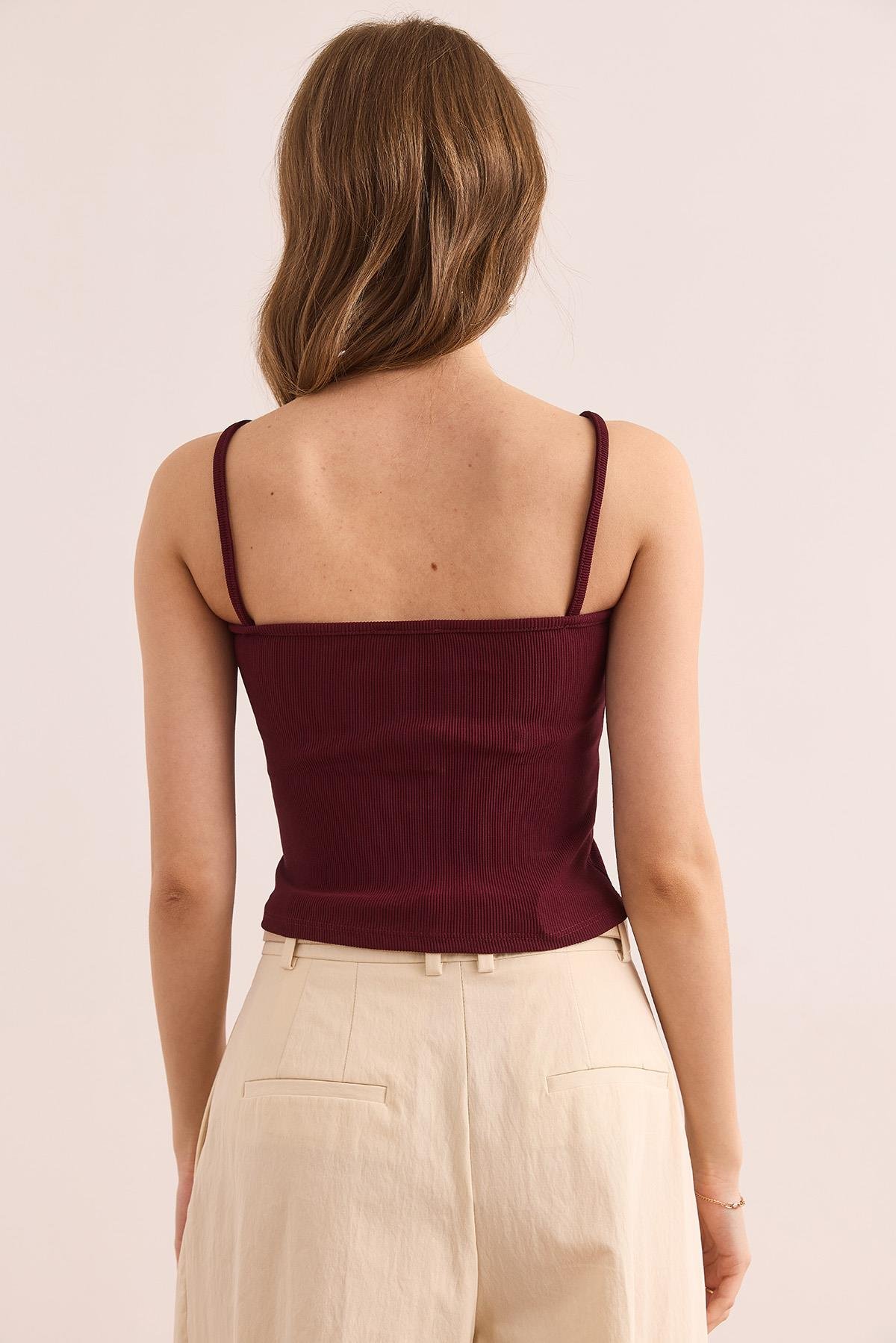 Kalp Garnili Askılı İnce Fitilli Bluz Bordo