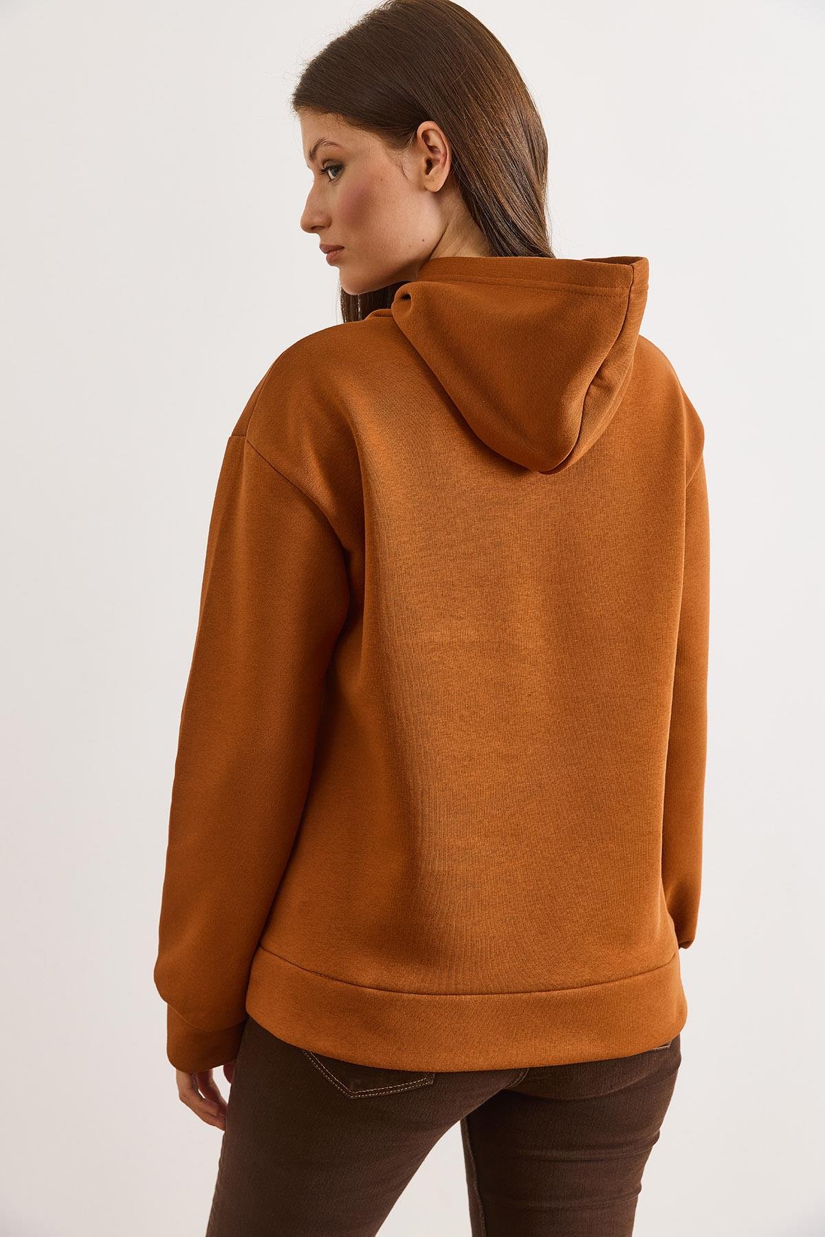 Kapüşonlu Kanguru Cepli Loose Fit Şardonlu Sweatshirt Taba