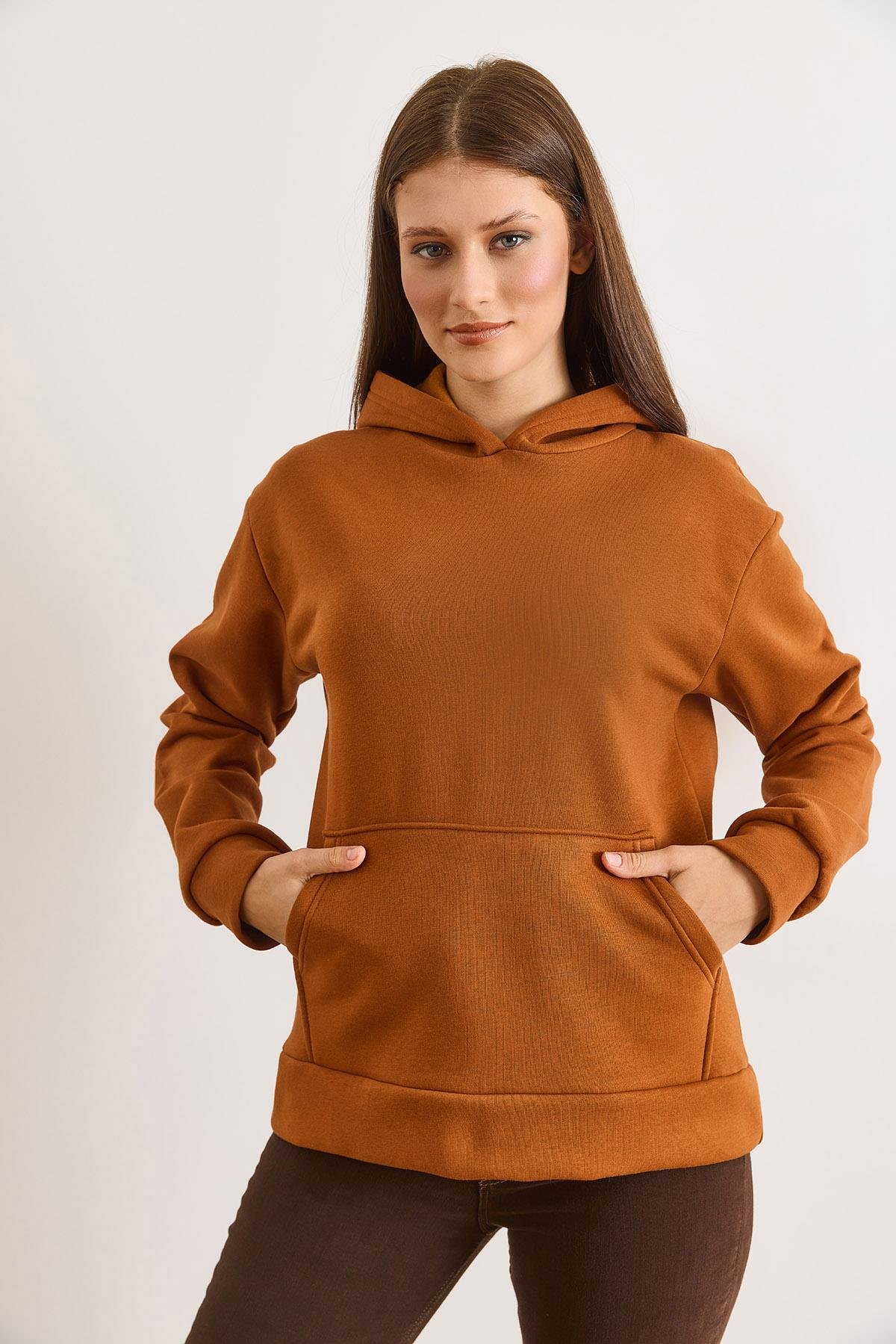 Kapüşonlu Kanguru Cepli Loose Fit Şardonlu Sweatshirt Taba