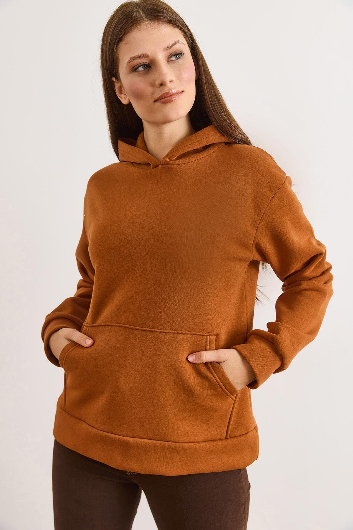 Kapüşonlu Kanguru Cepli Loose Fit Şardonlu Sweatshirt Taba