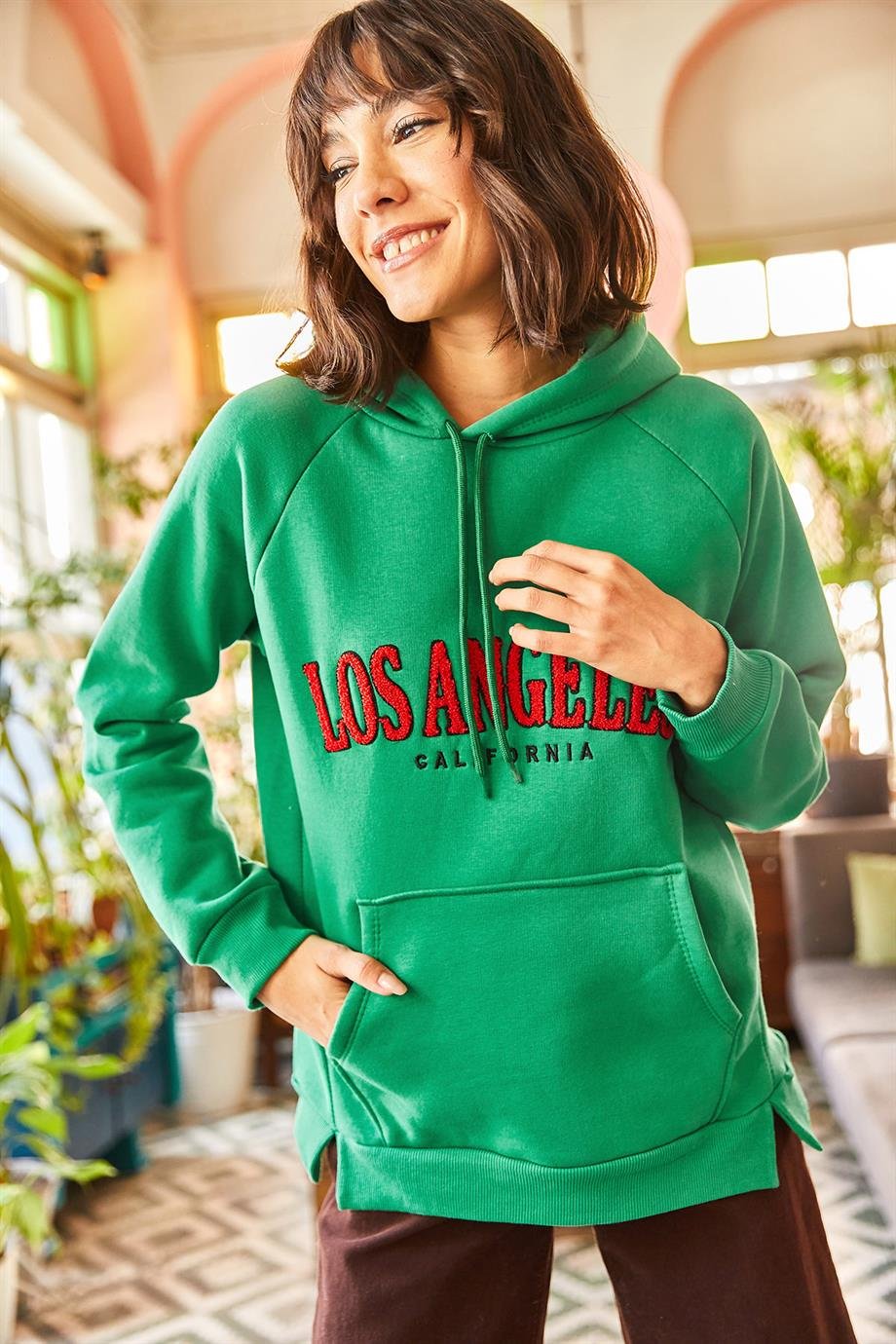 Kapüşonlu Punch Aplikeli İçi Polarlı Oversize Sweatshirt Çimen Yeşili