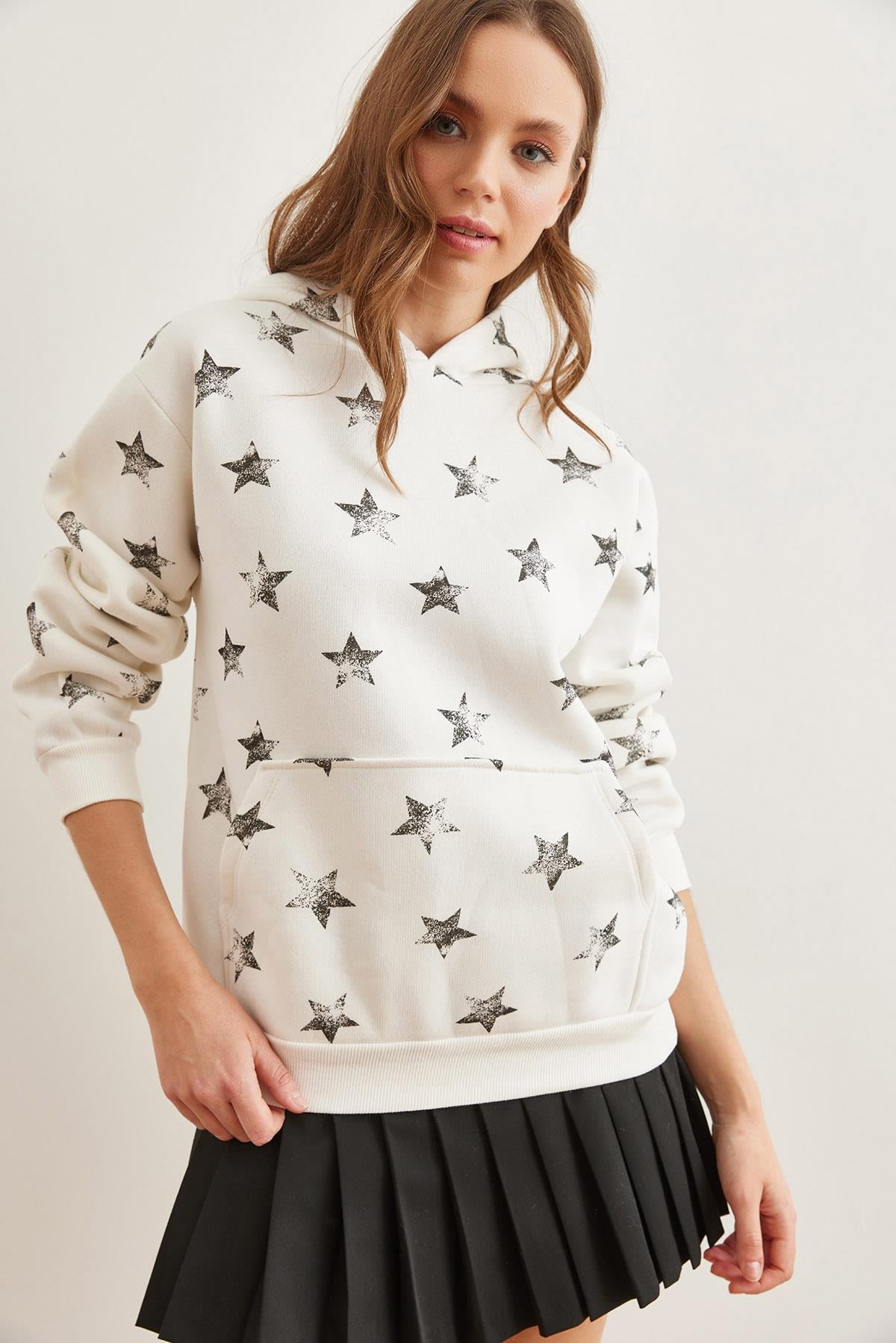 Kapüşonlu Yıldız Baskılı Şardonlu Kalın Sweatshirt Ekru Siyah