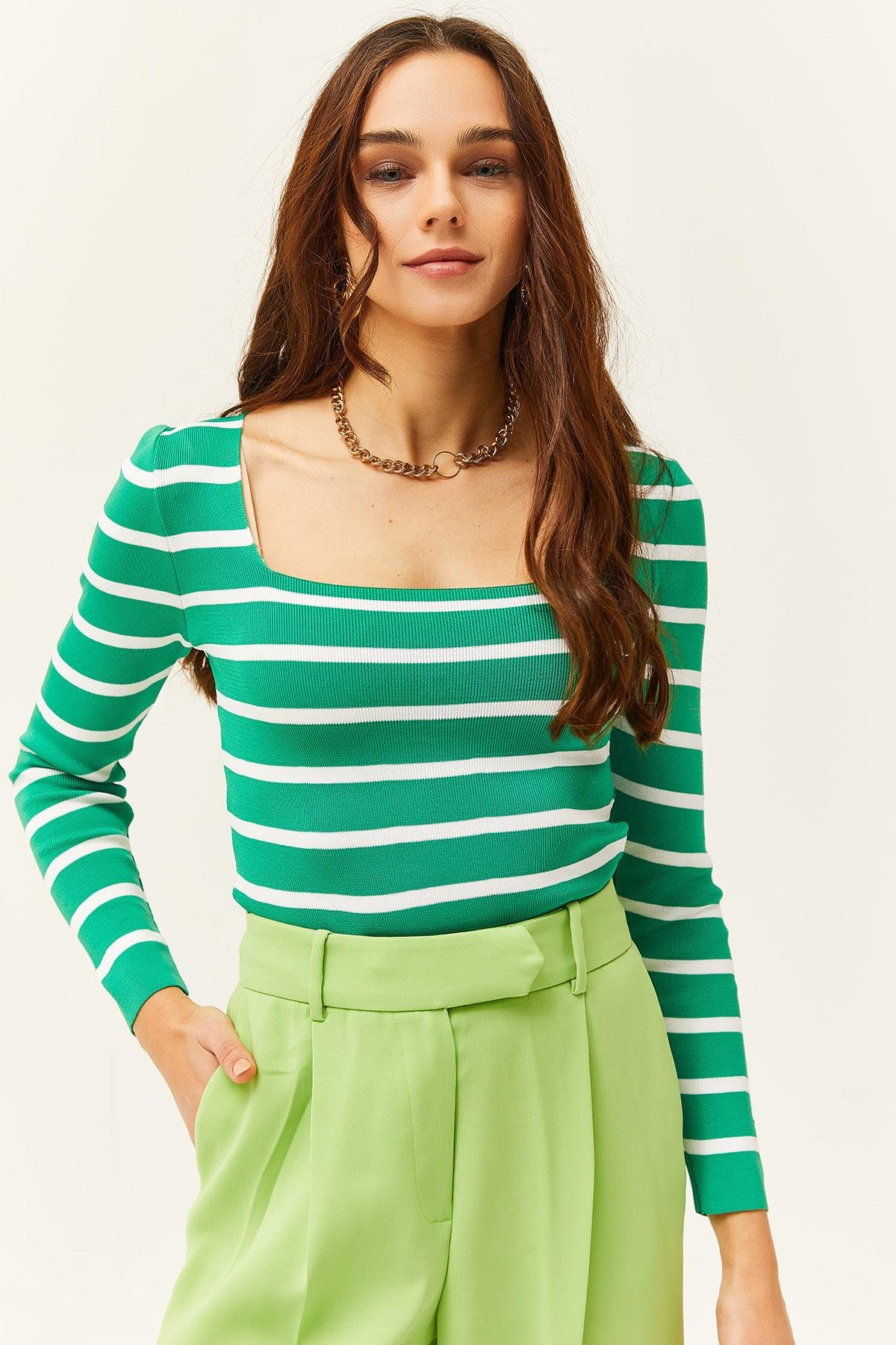 Kare Yaka Crop Basic Triko Bluz Çizgili Çimen Yeşili