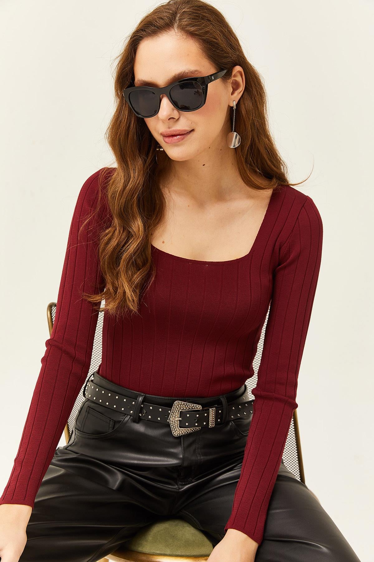 Kare Yaka Kalın Fitilli Triko Bluz Bordo
