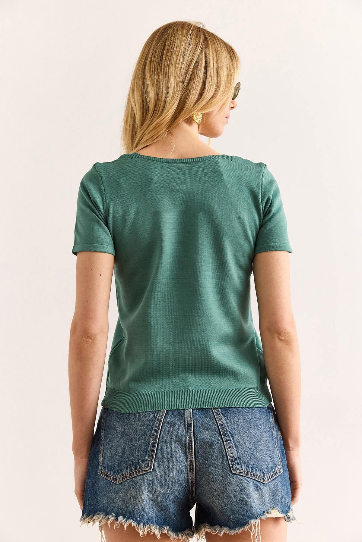Kare Yaka Kısa Kol Basic Triko Bluz Mint Yeşili