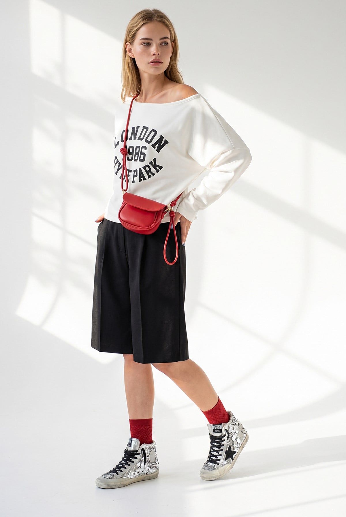 Kayık Yaka Baskılı Modal Tuşeli İnce Sweatshirt Beyaz