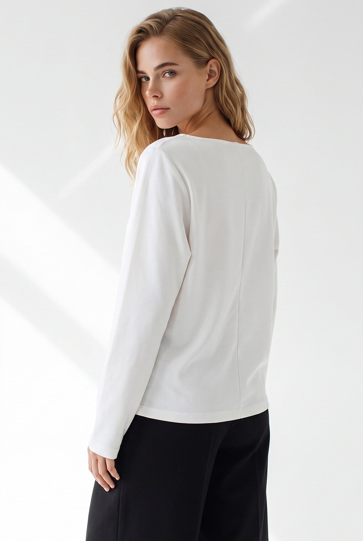 Kayık Yaka Baskılı Modal Tuşeli İnce Sweatshirt Beyaz