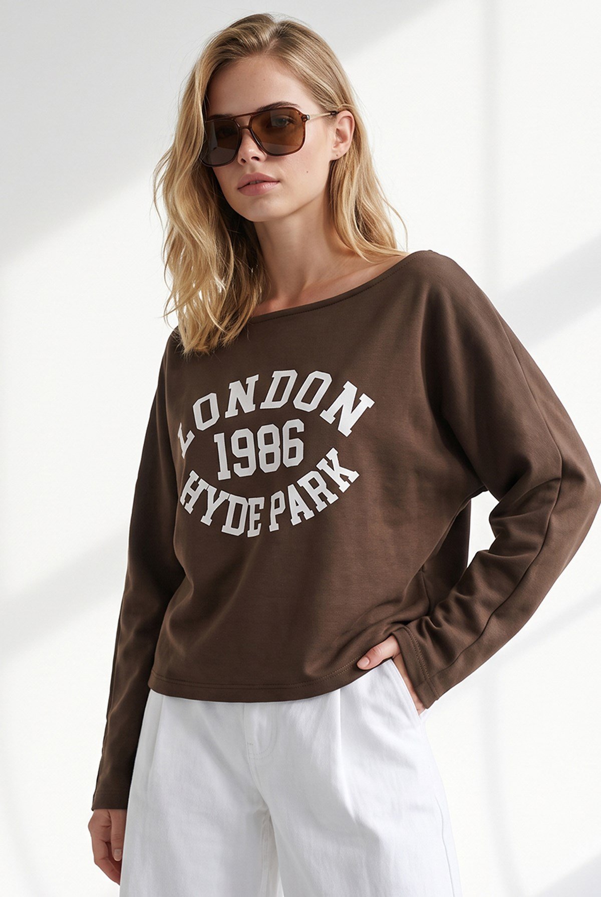 Kayık Yaka Baskılı Modal Tuşeli İnce Sweatshirt Kahverengi