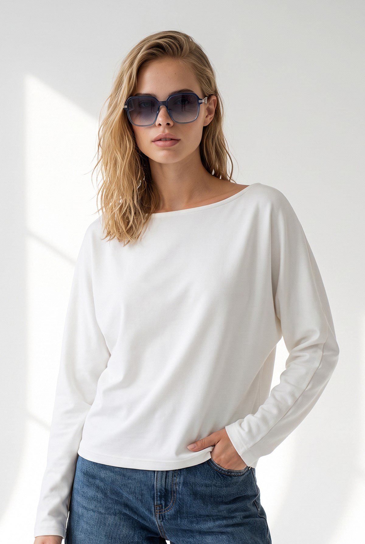 Kayık Yaka Modal Tuşeli Sweatshirt Ekru