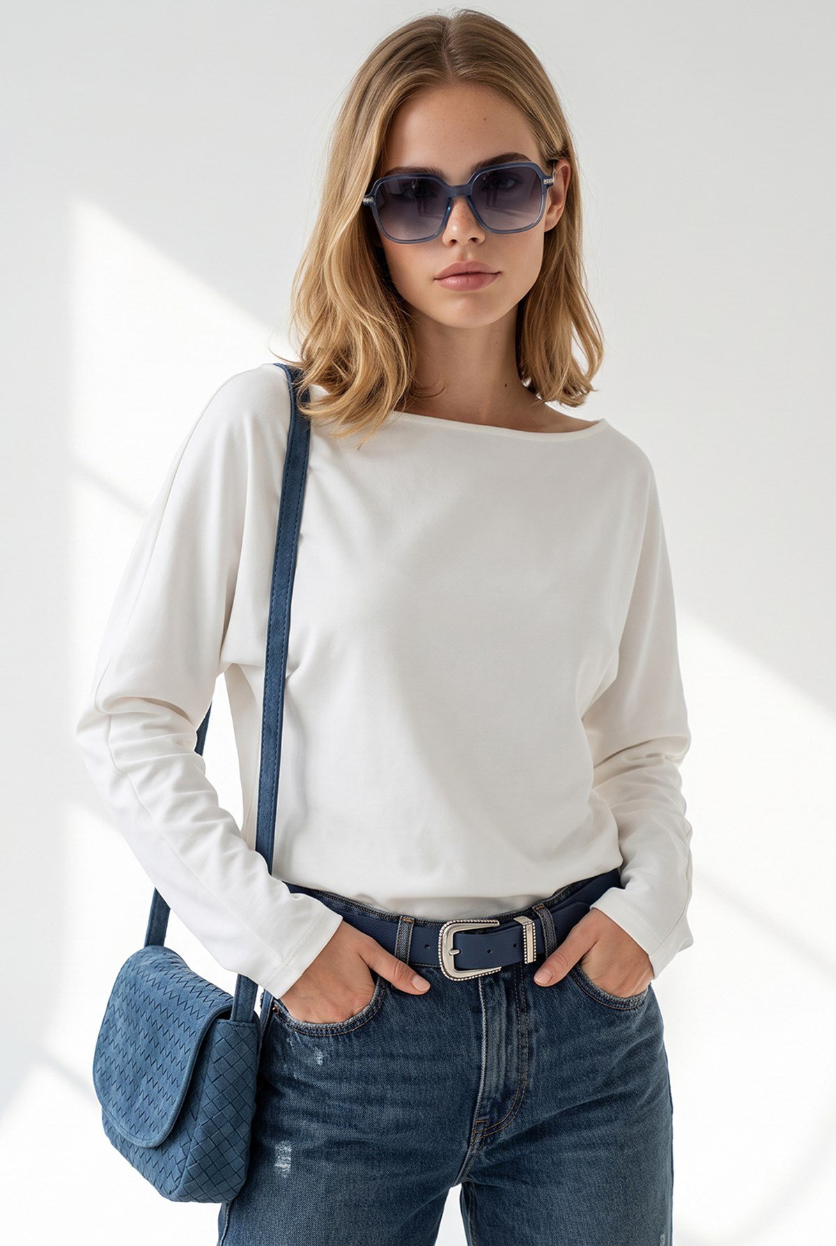 Kayık Yaka Modal Tuşeli Sweatshirt Ekru