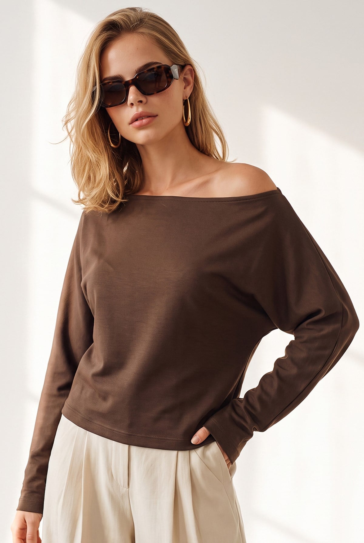 Kayık Yaka Modal Tuşeli Sweatshirt Kahverengi