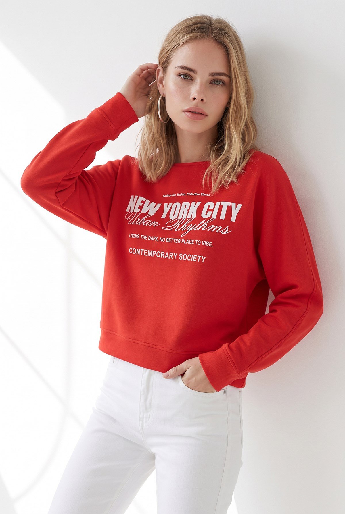 Kayık Yaka Newyork Baskılı Dökümlü Bluz Kırmızı