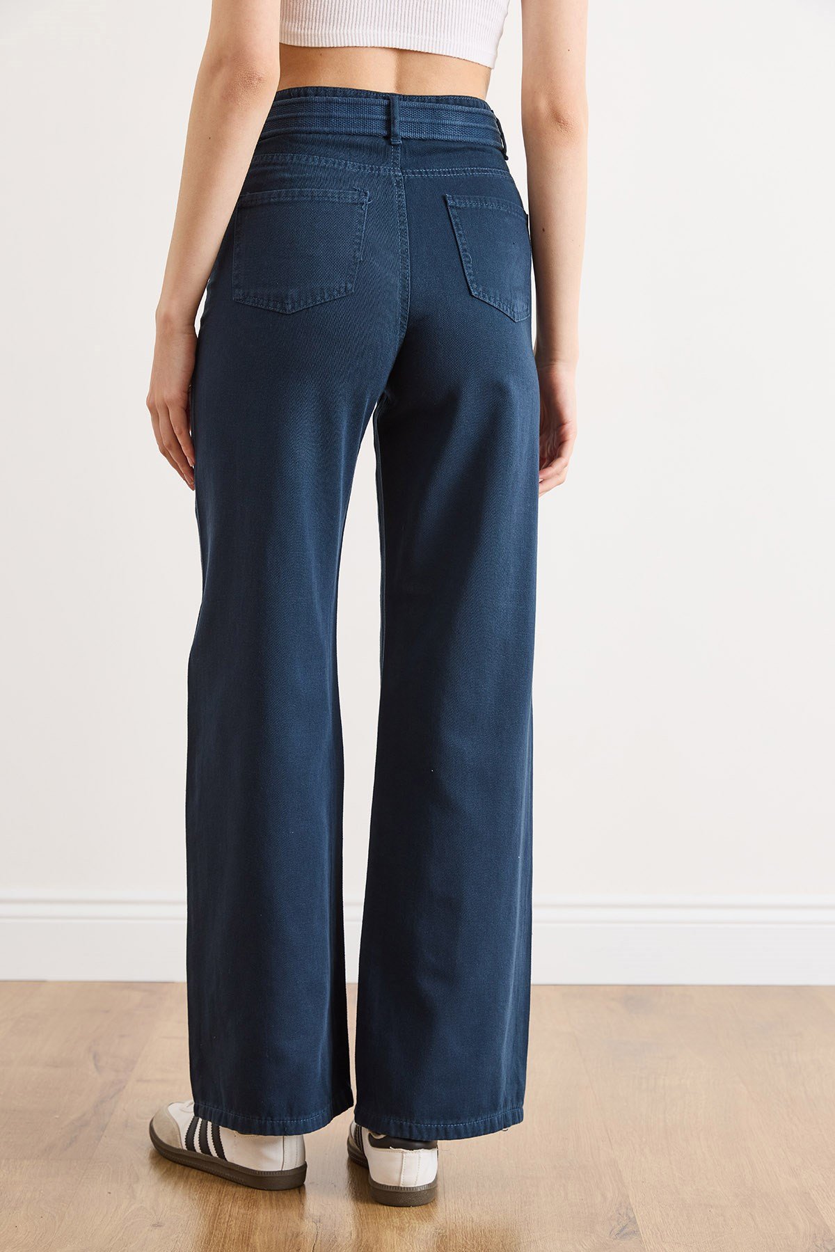 Kemerli Yıkamalı Wide Leg Gabardin Pantolon Lacivert