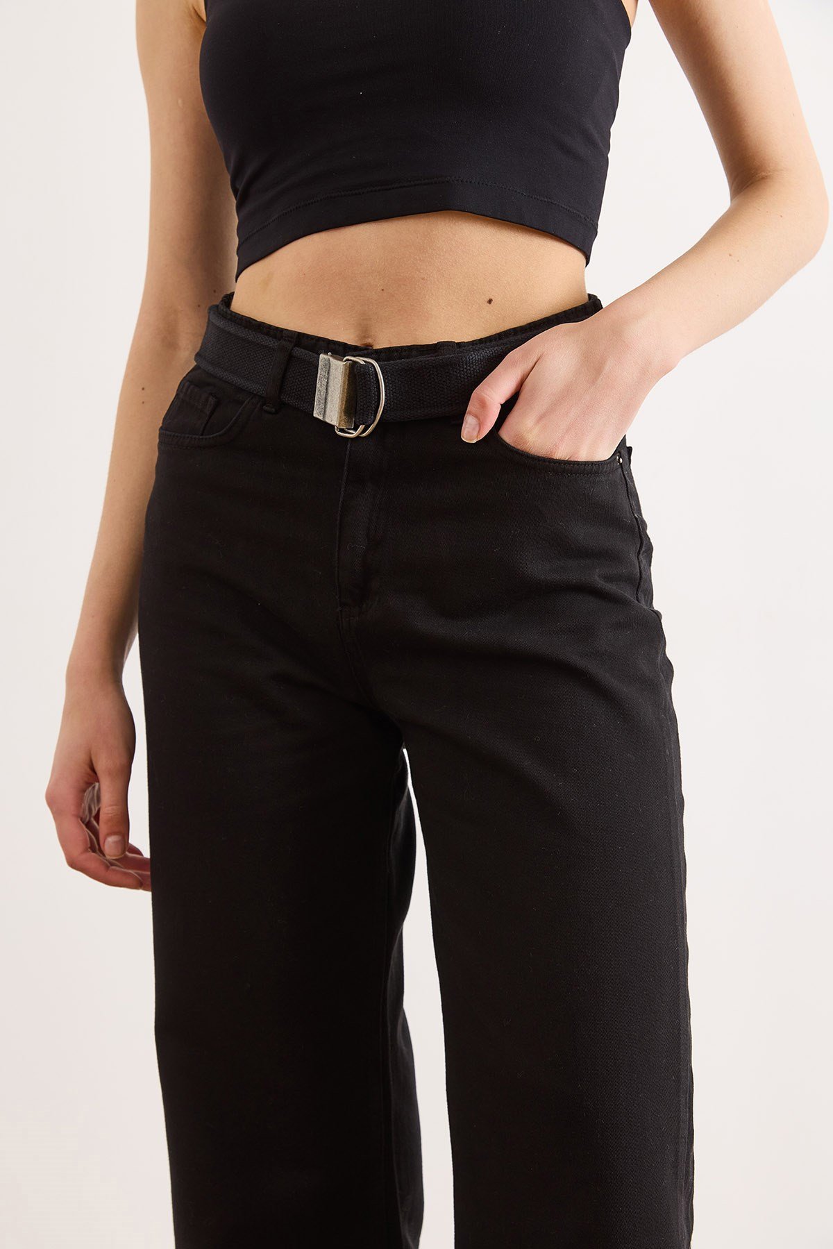 Kemerli Yıkamalı Wide Leg Gabardin Pantolon Siyah