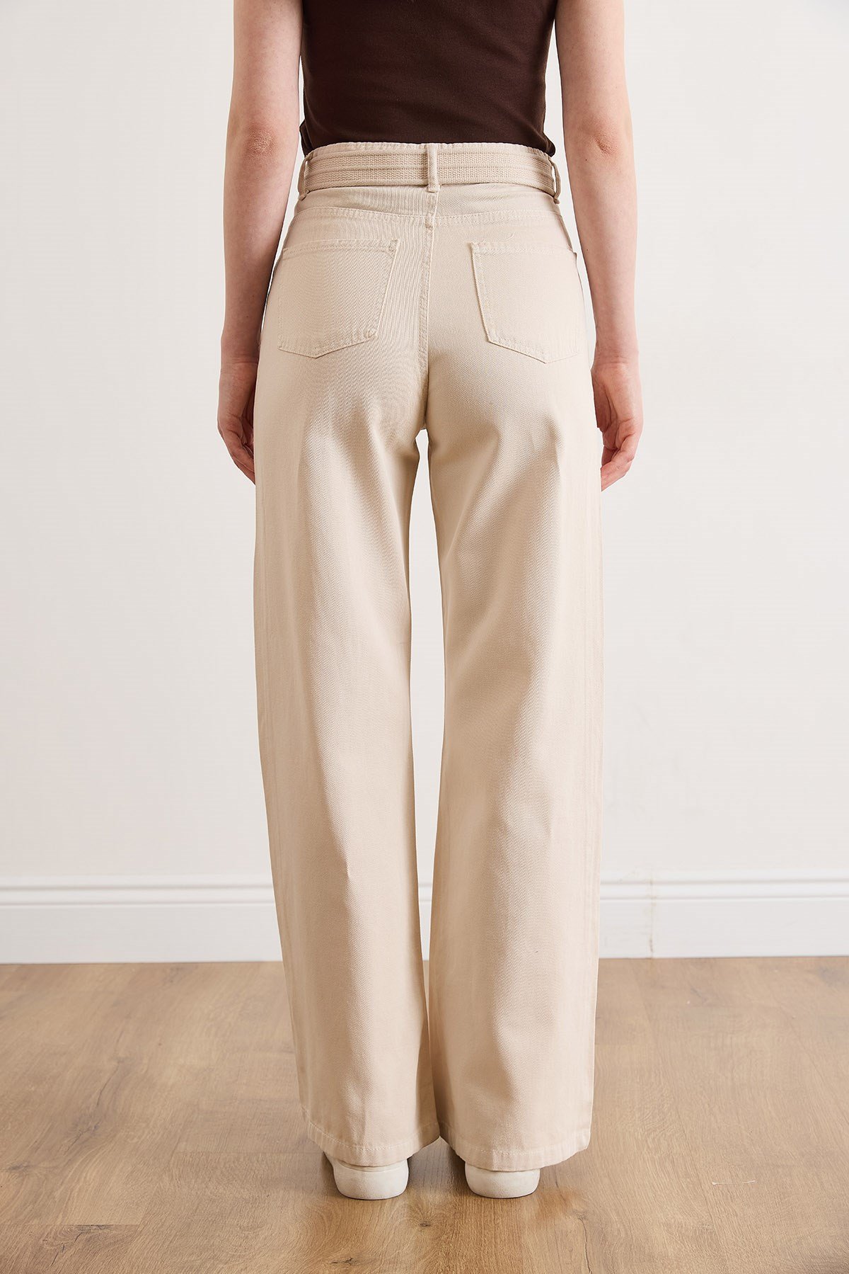 Kemerli Yıkamalı Wide Leg Gabardin Pantolon Taş
