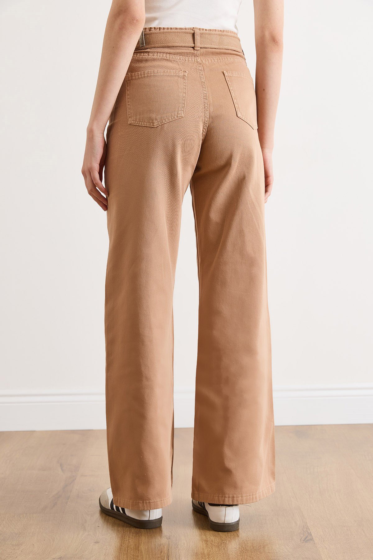 Kemerli Yıkamalı Wide Leg Gabardin Pantolon Camel