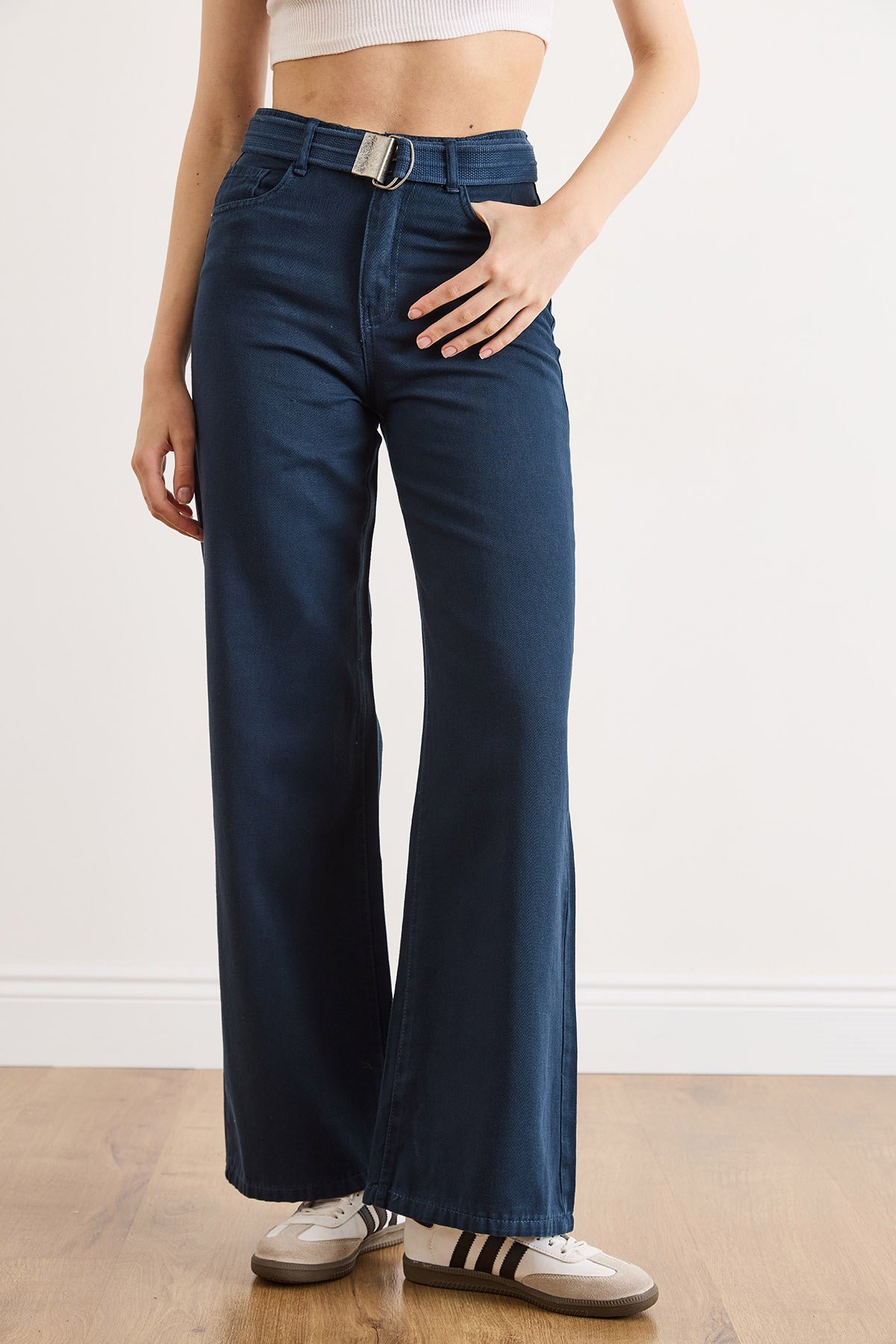 Kemerli Yıkamalı Wide Leg Gabardin Pantolon Lacivert