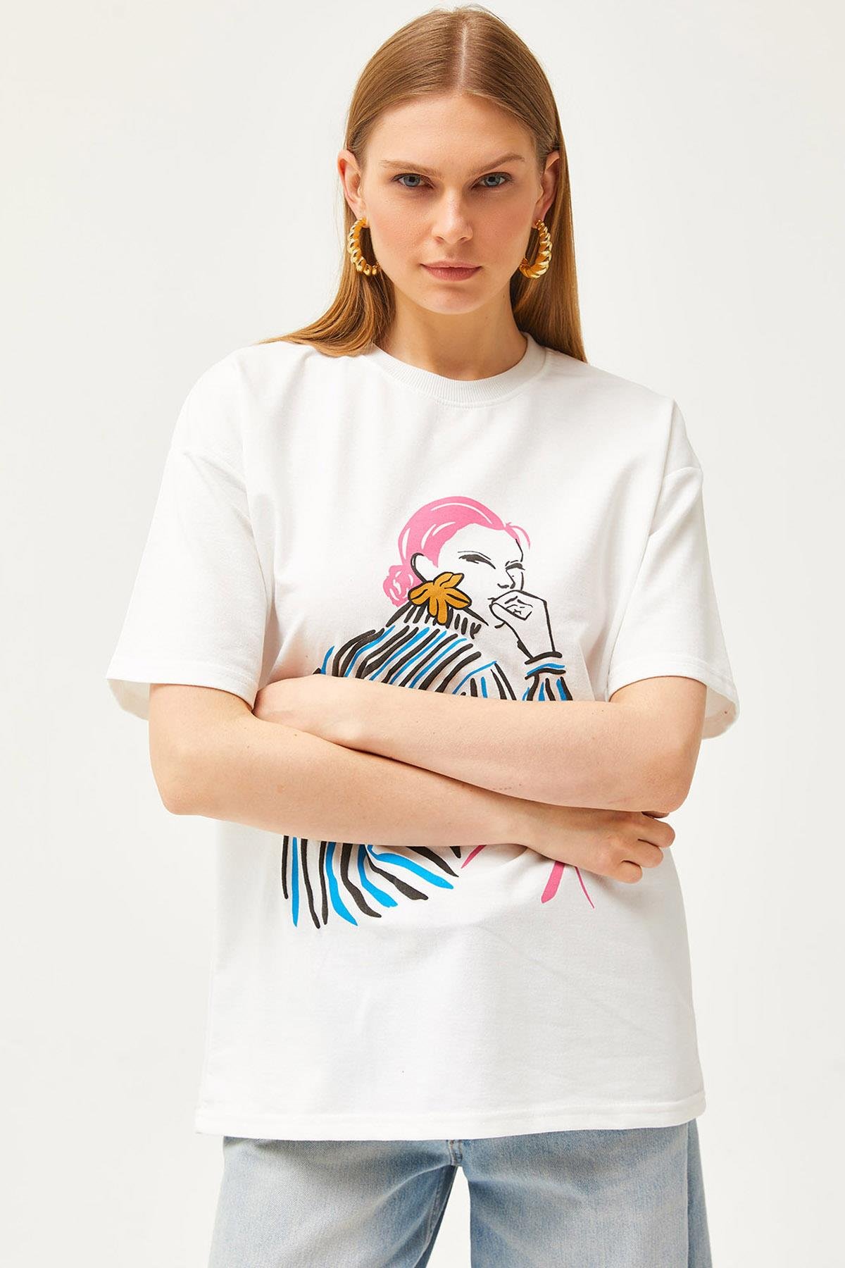 Kız Baskılı Oversize Tişört Ekru
