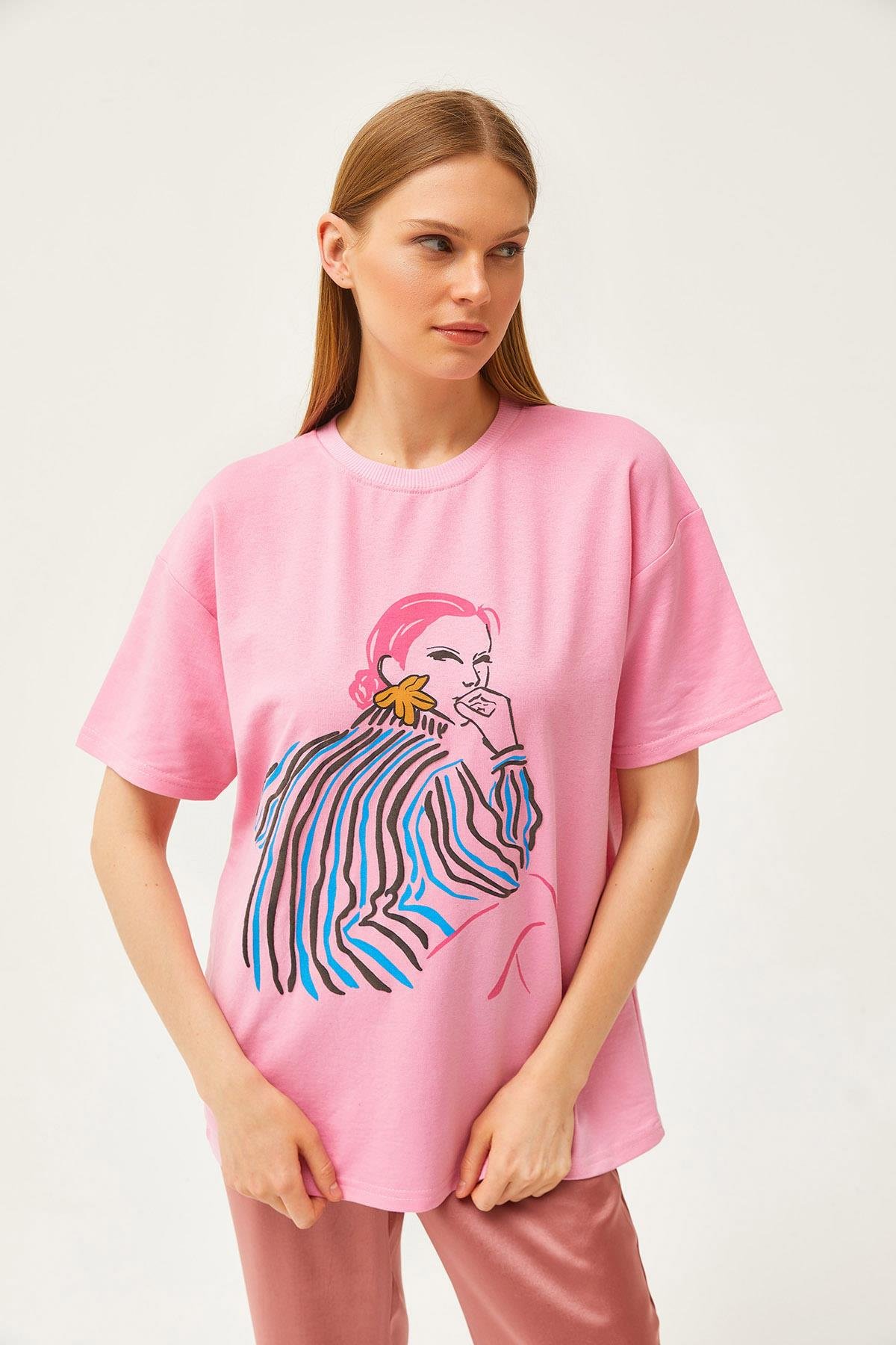 Kız Baskılı Oversize Tişört Pembe